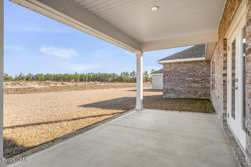 Lake Merial - Residential