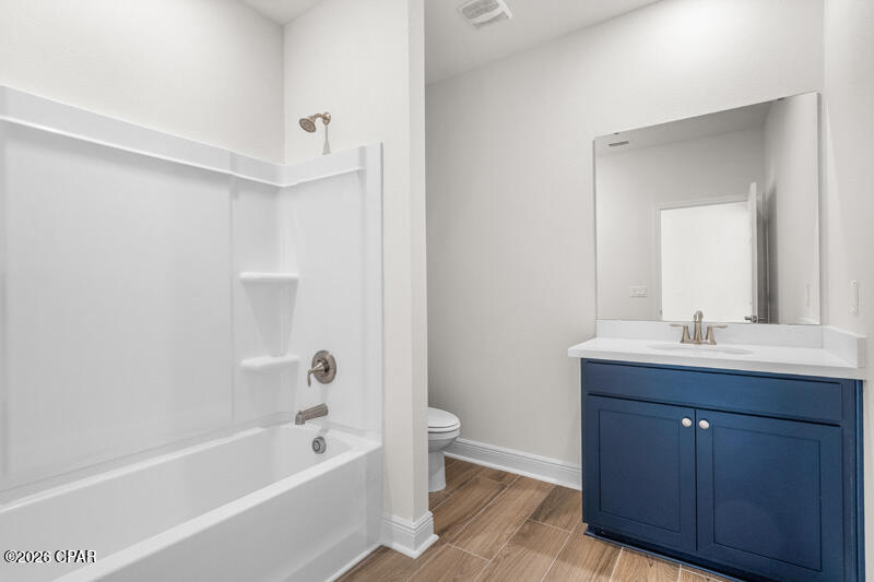 Lake Merial - Residential