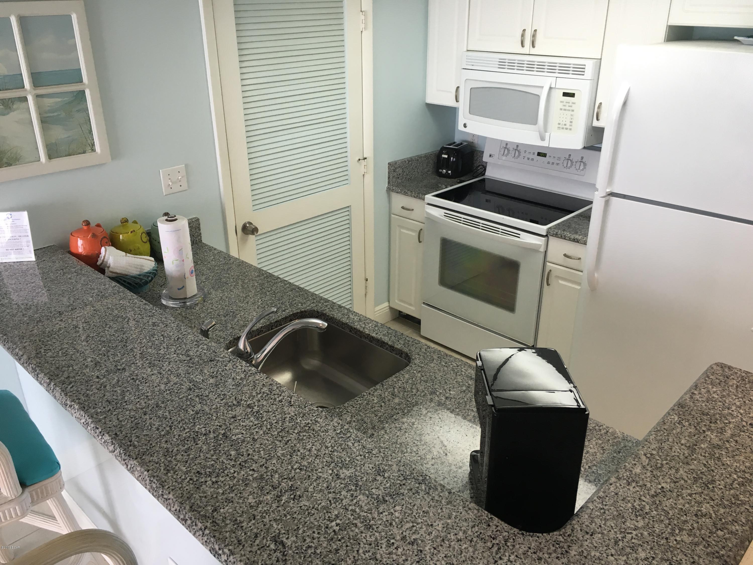 Long Beach Towers II - Residential