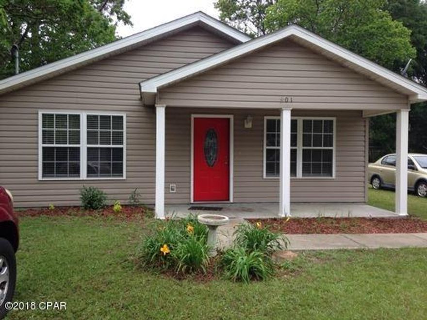 Single story home located in Springfield close to schools and Tyndall AFB. This home features an eat-in kitchen with tile flooring, a small covered patio, and a fenced backyard. There is a storage shed in the backyard that tenants may use as well.



*1/2 off security deposit for active military



*All pets are part of the application process and subject to the homeowner's approval



All measurements are approximate