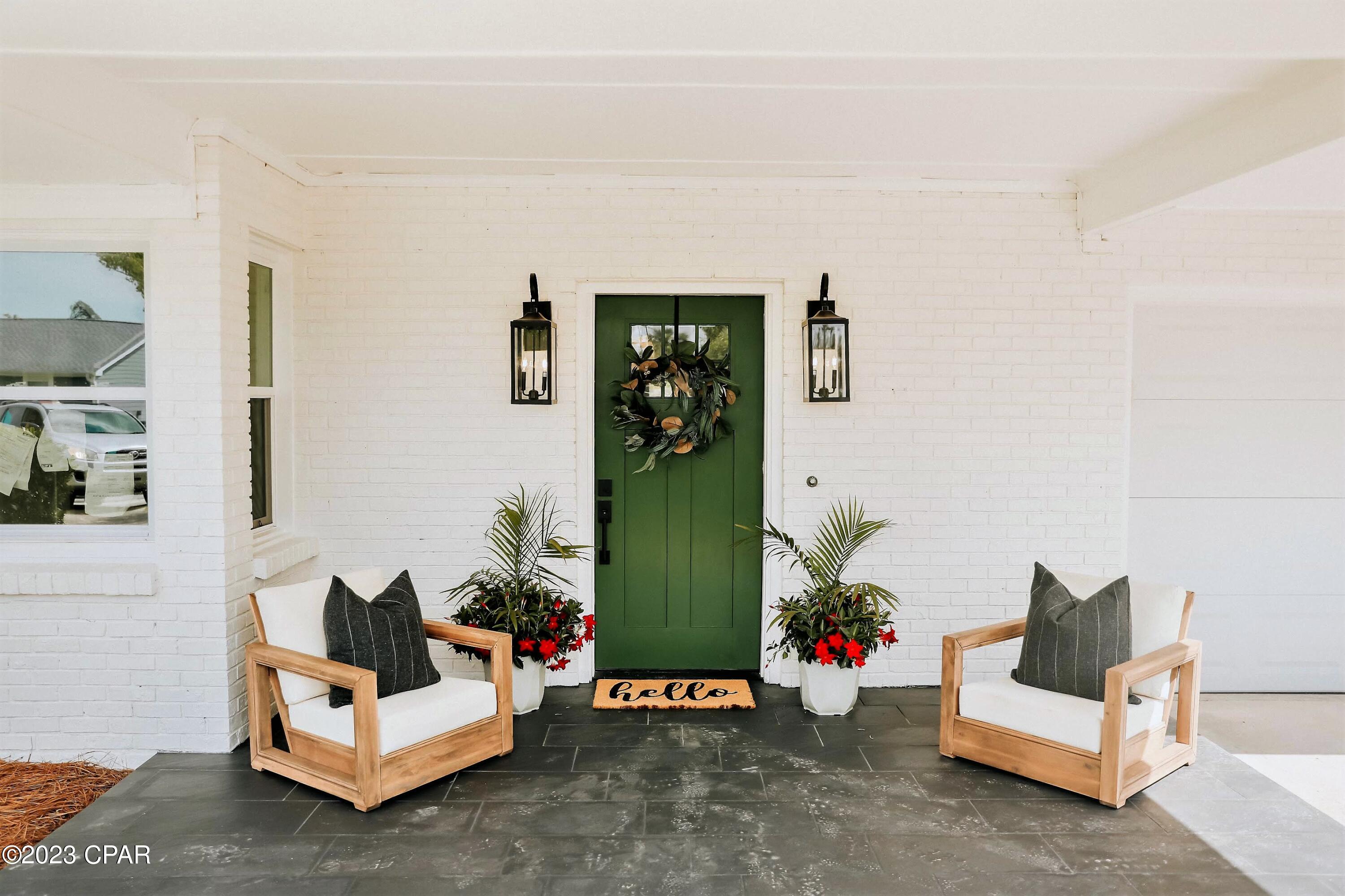 Cove Terrace 3rd (Sudduths 15th) - Residential