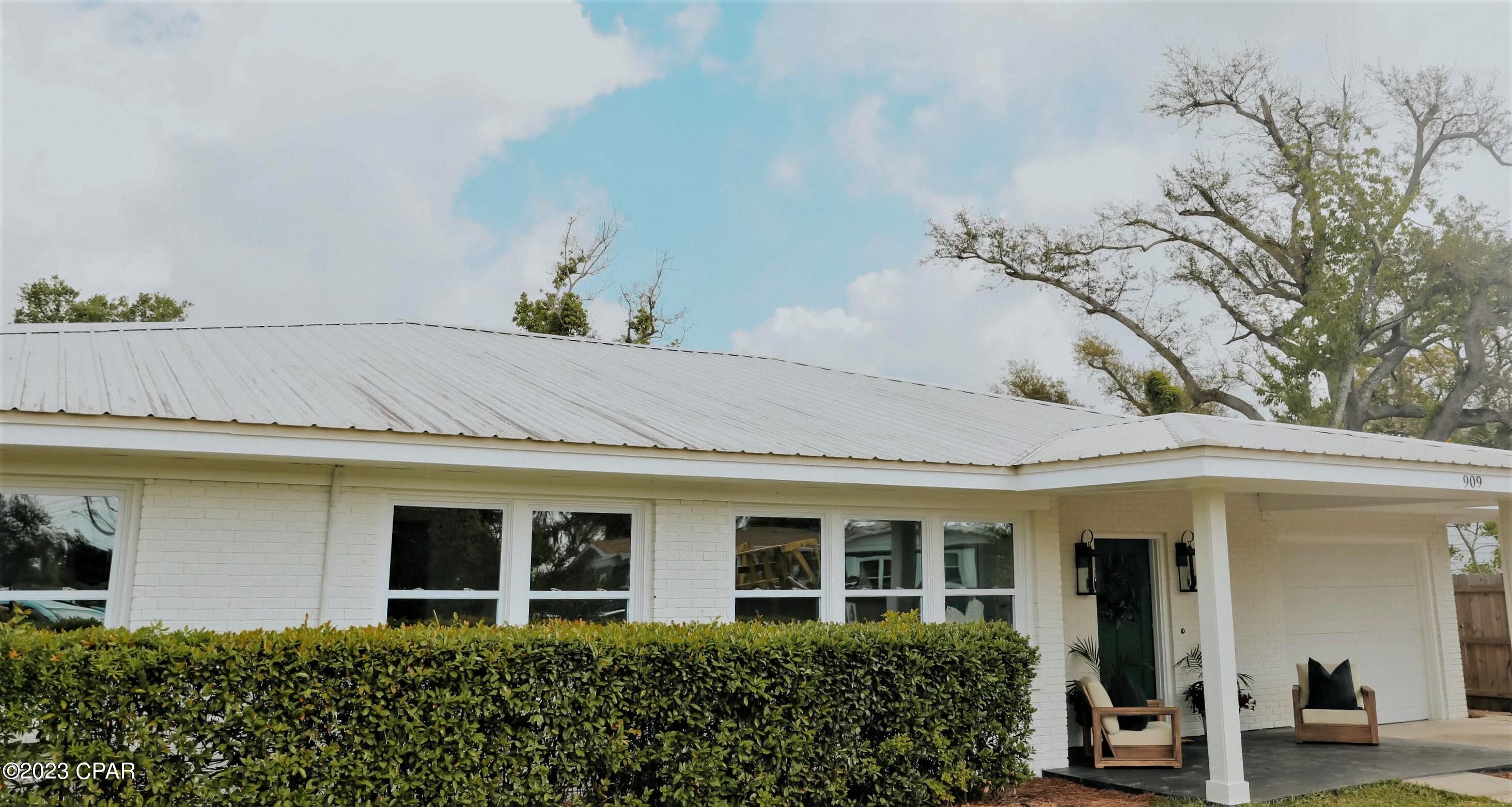 Cove Terrace 3rd (Sudduths 15th) - Residential