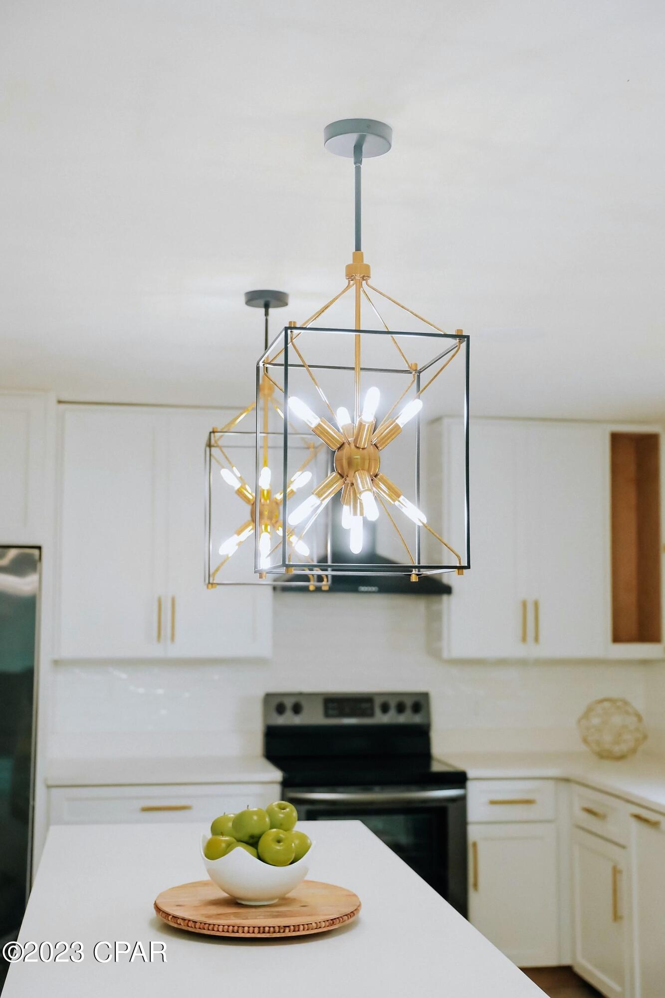 Cove Terrace 3rd (Sudduths 15th) - Residential