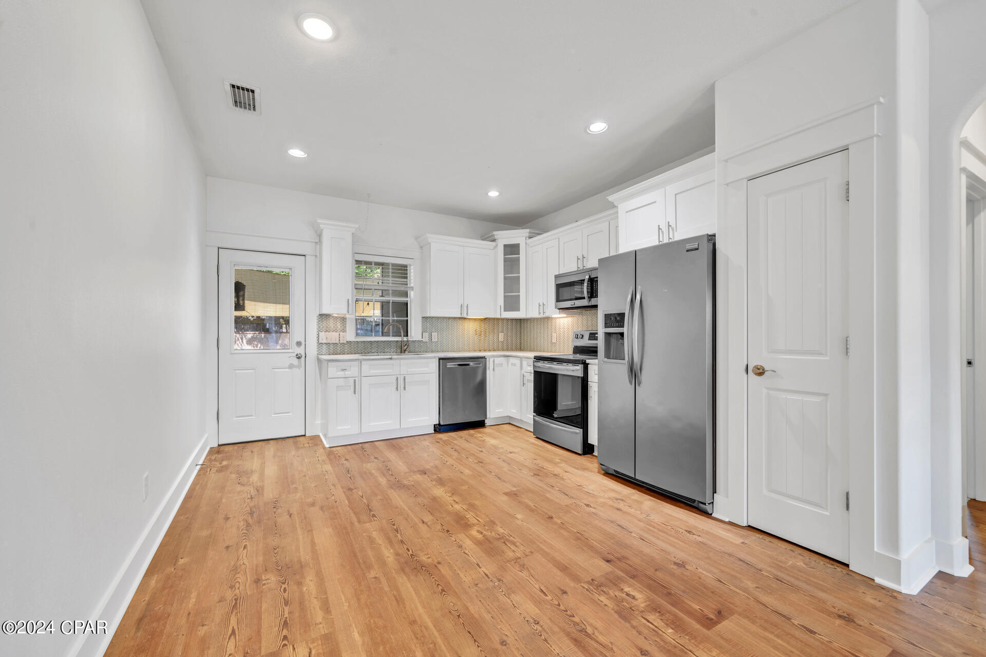 Paradise Grove - Residential