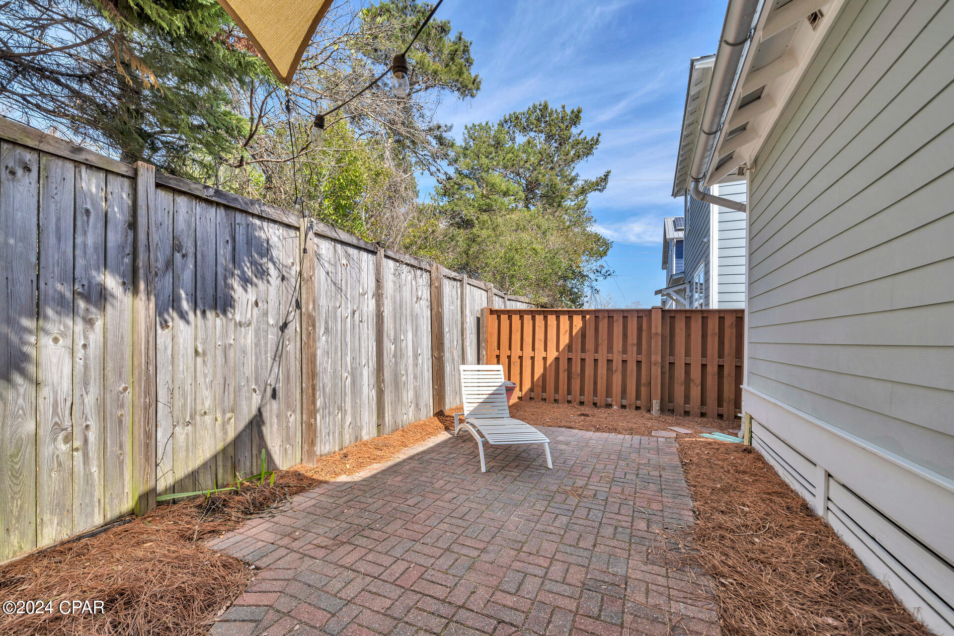 Paradise Grove - Residential