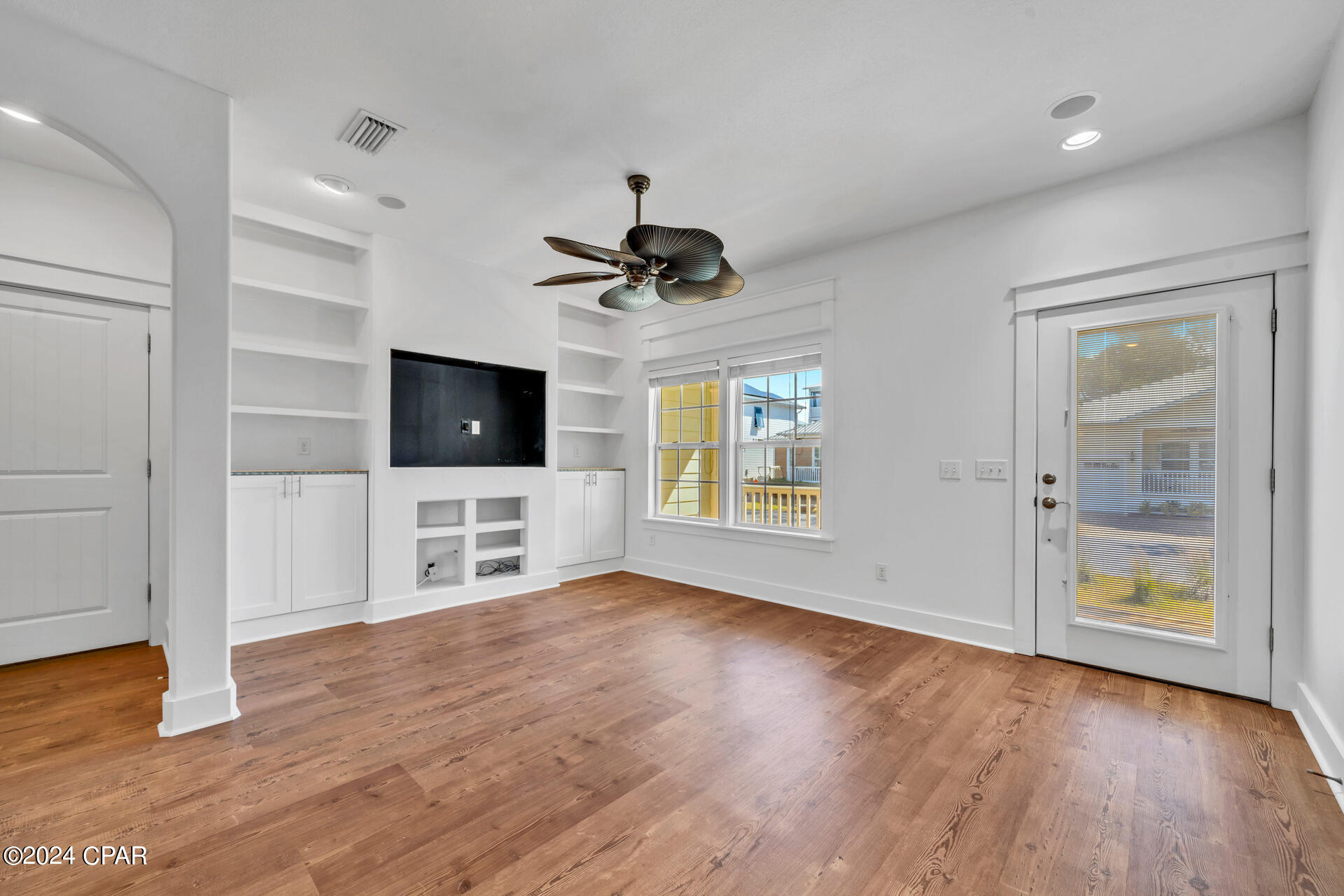 Paradise Grove - Residential