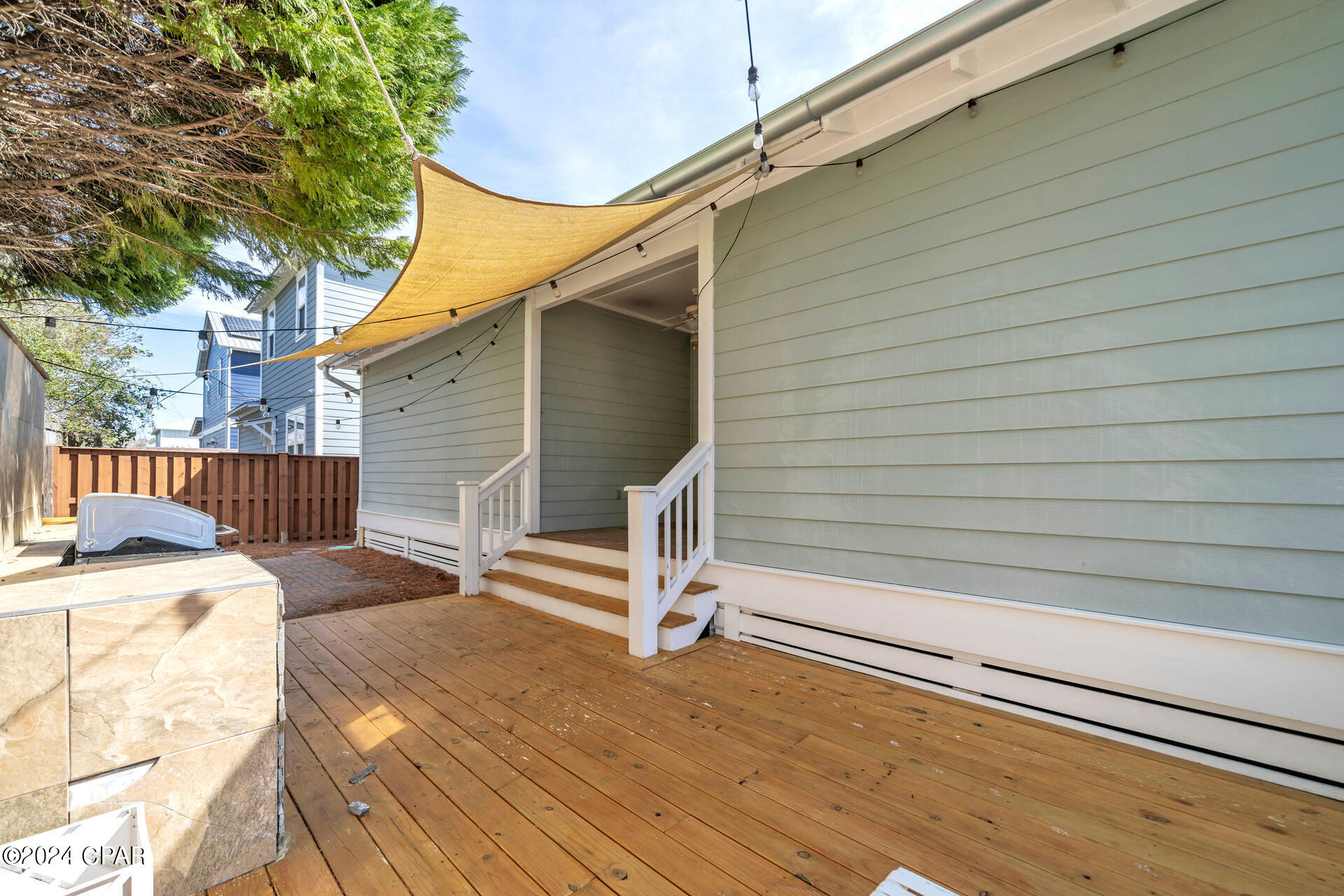 Paradise Grove - Residential