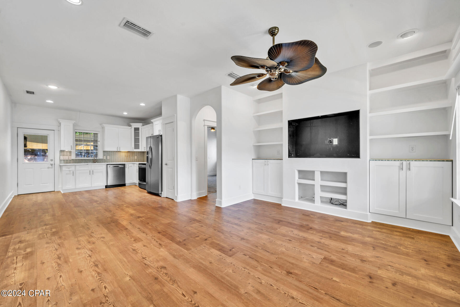 Paradise Grove - Residential