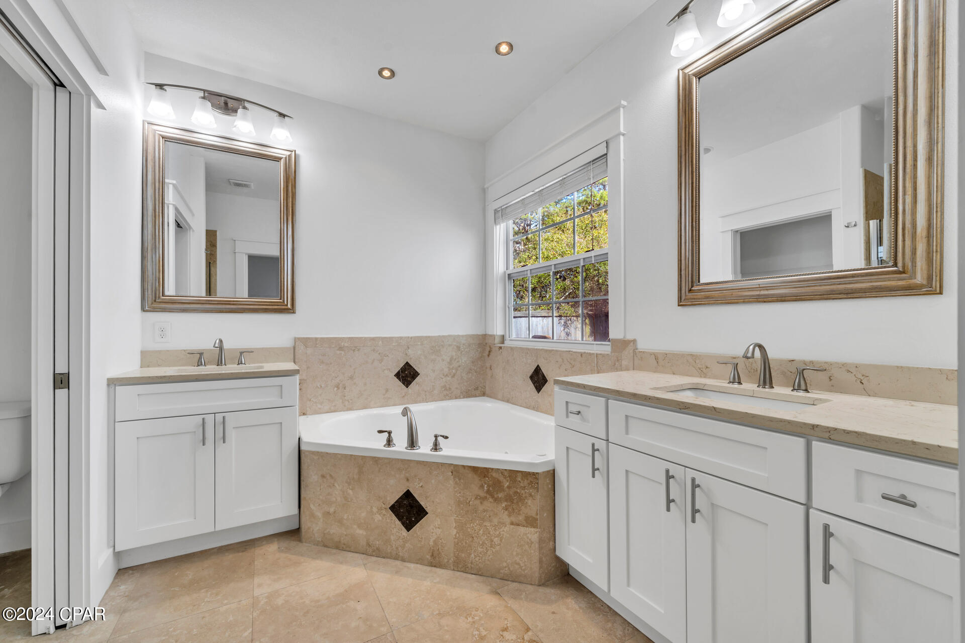 Paradise Grove - Residential