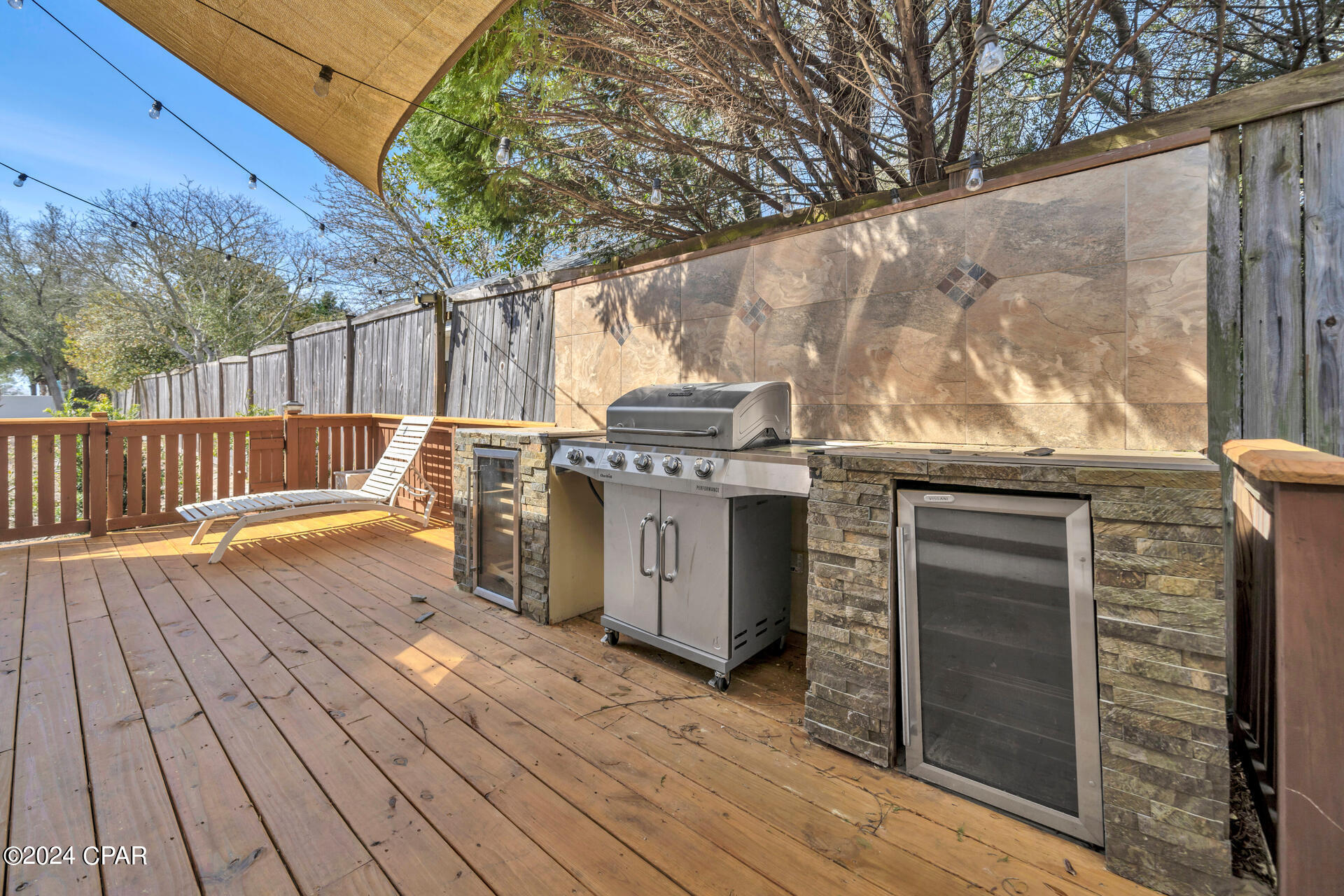 Paradise Grove - Residential