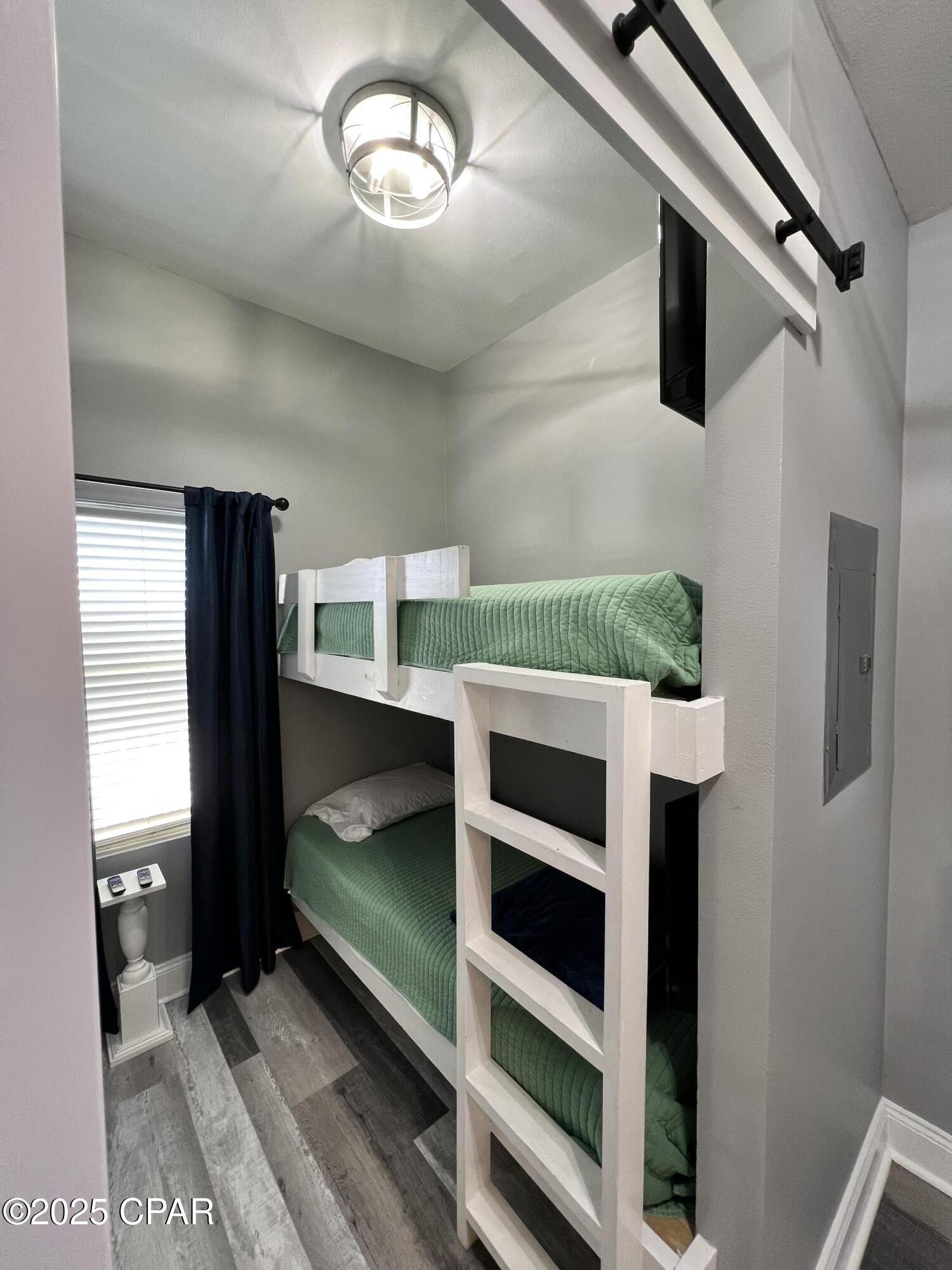 Laketown Wharf - Residential