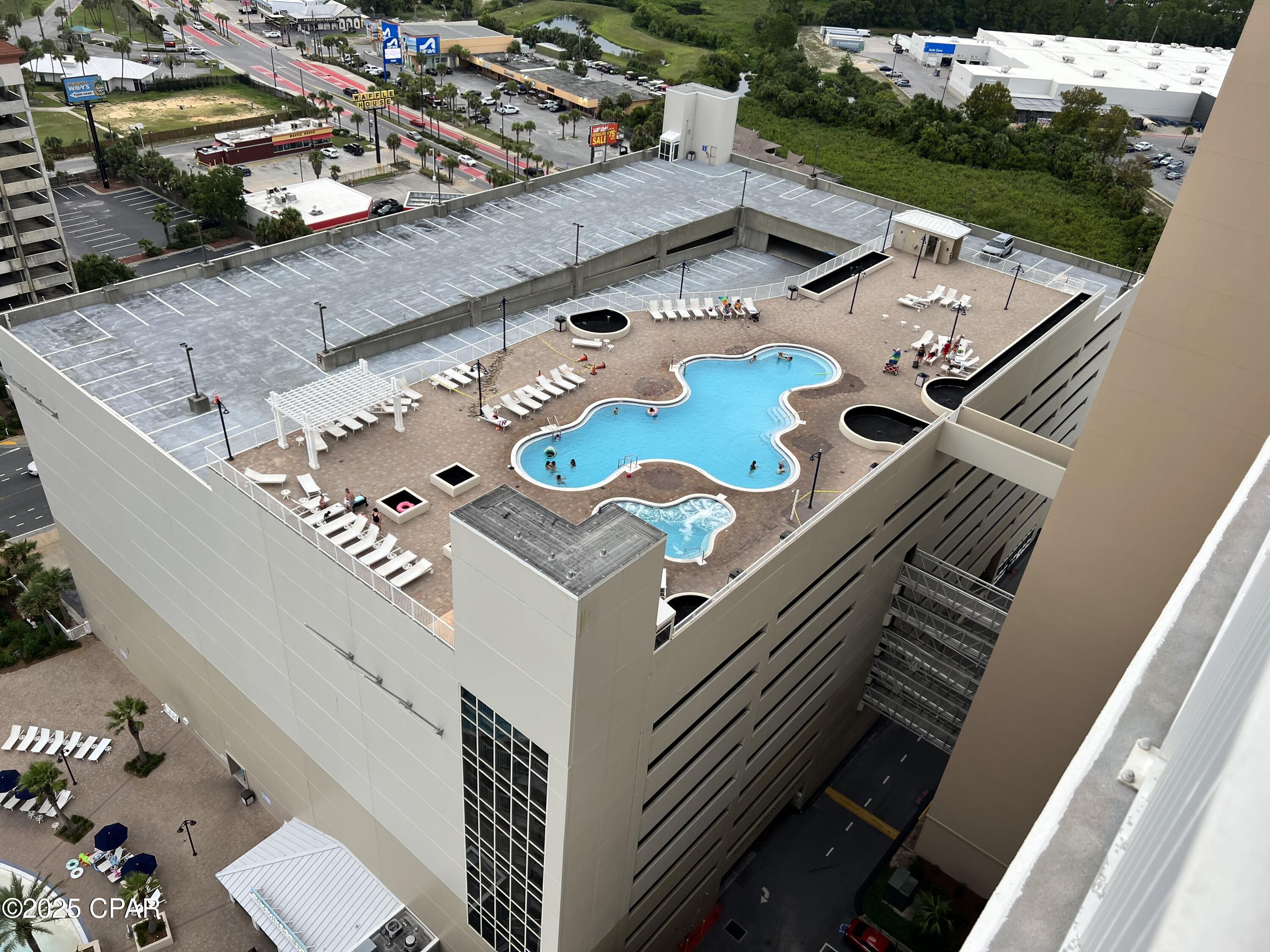 Laketown Wharf - Residential