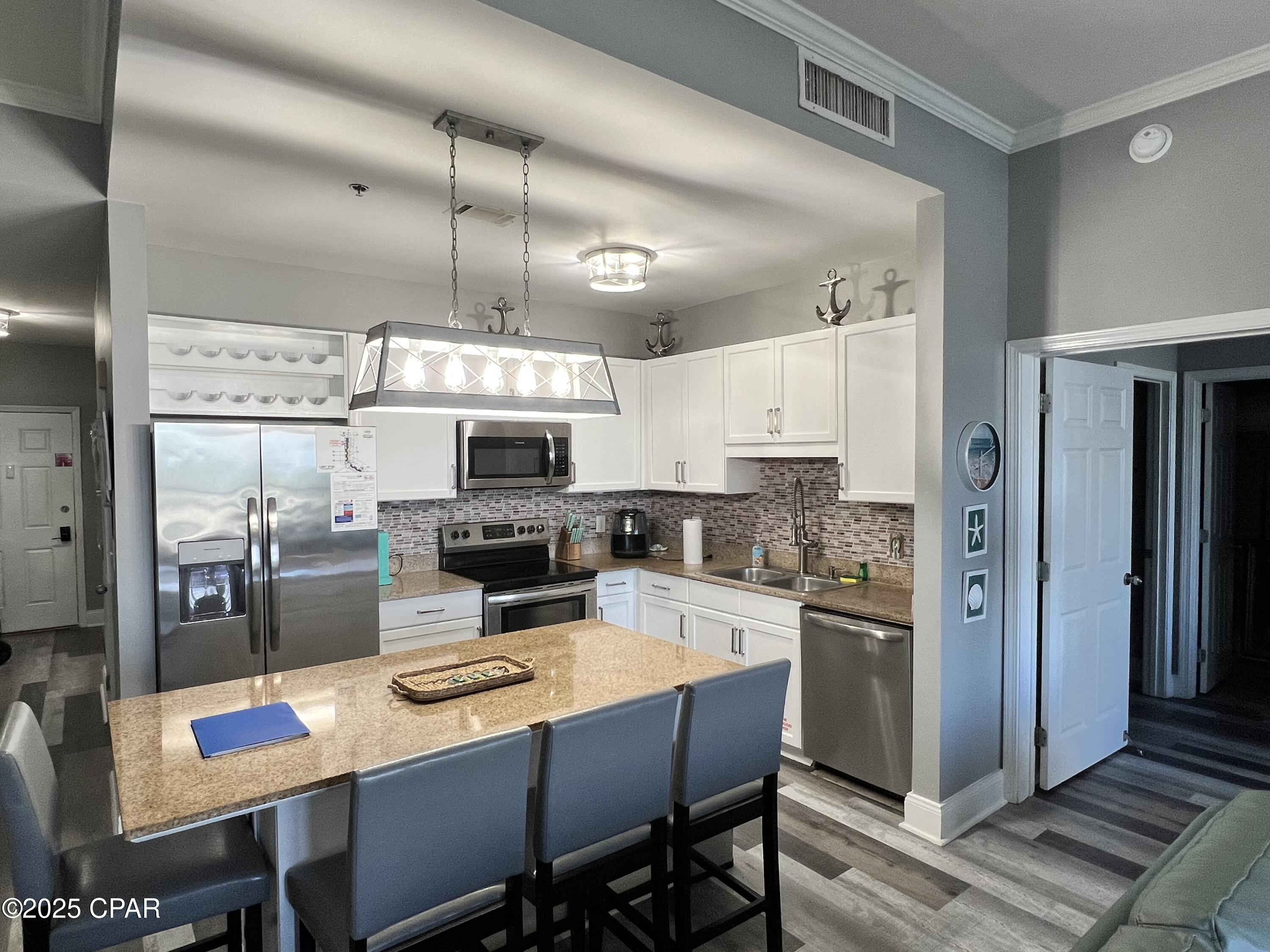 Laketown Wharf - Residential