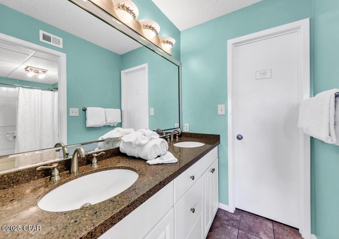 Beachview Villas - Residential