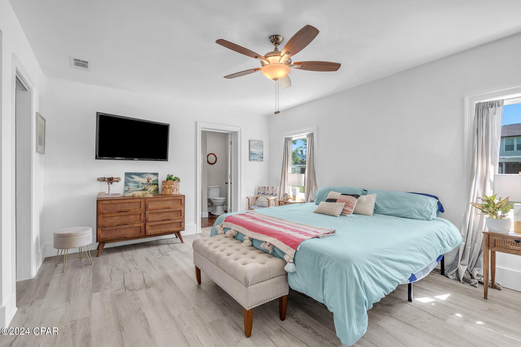 Pretty Bayou Hts 1st - Residential