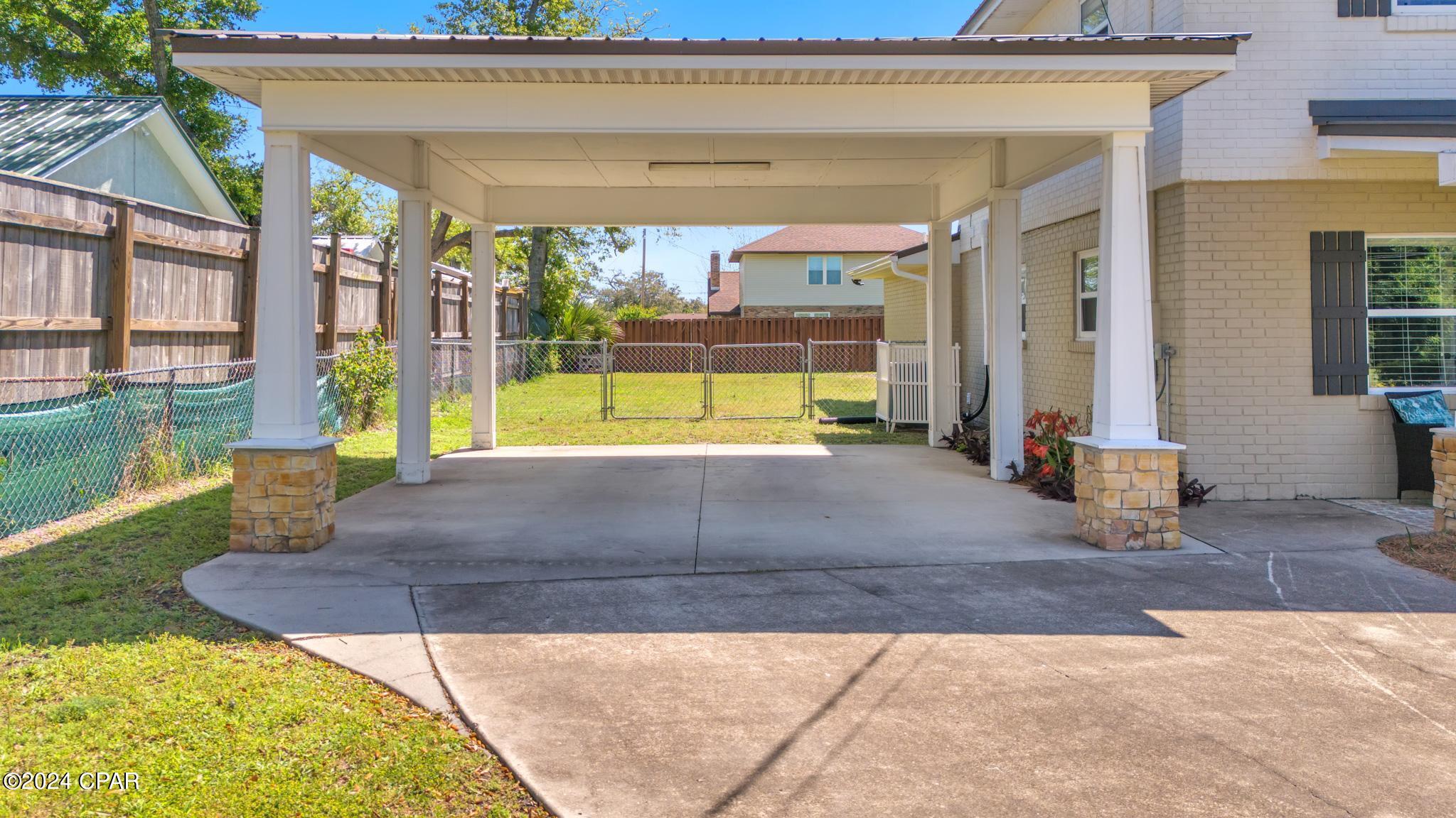 Pretty Bayou Hts 1st - Residential