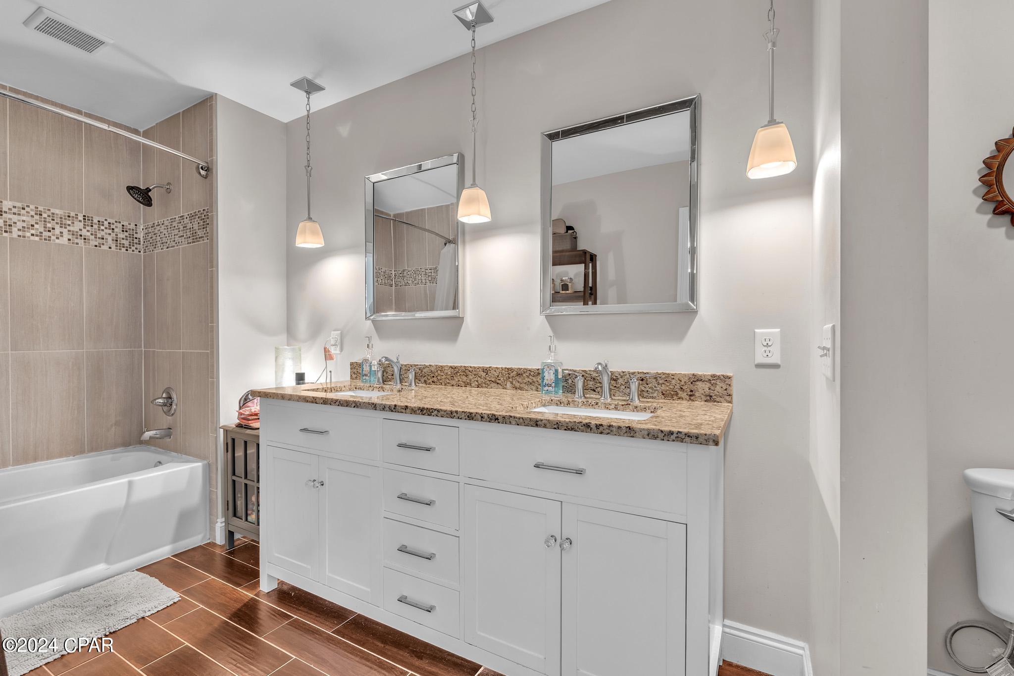 Pretty Bayou Hts 1st - Residential