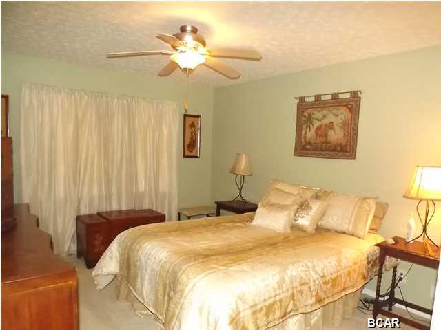 Belaire Estates U-1 Replat - Residential