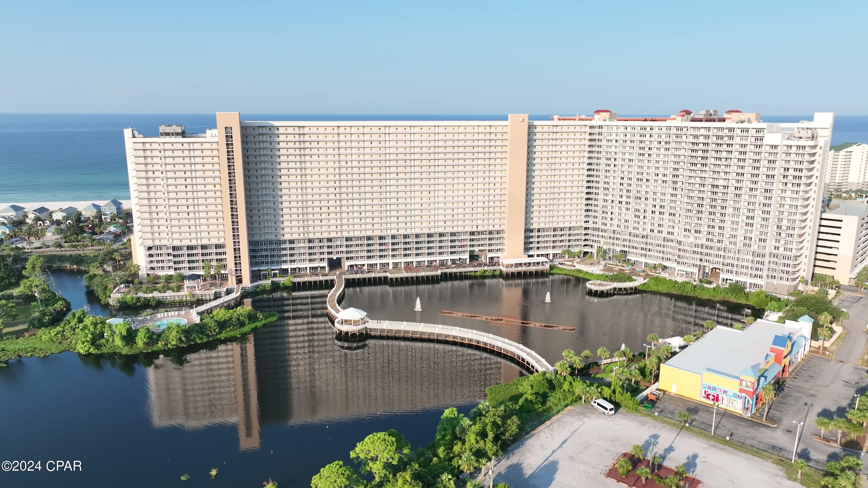 Laketown Wharf - Residential