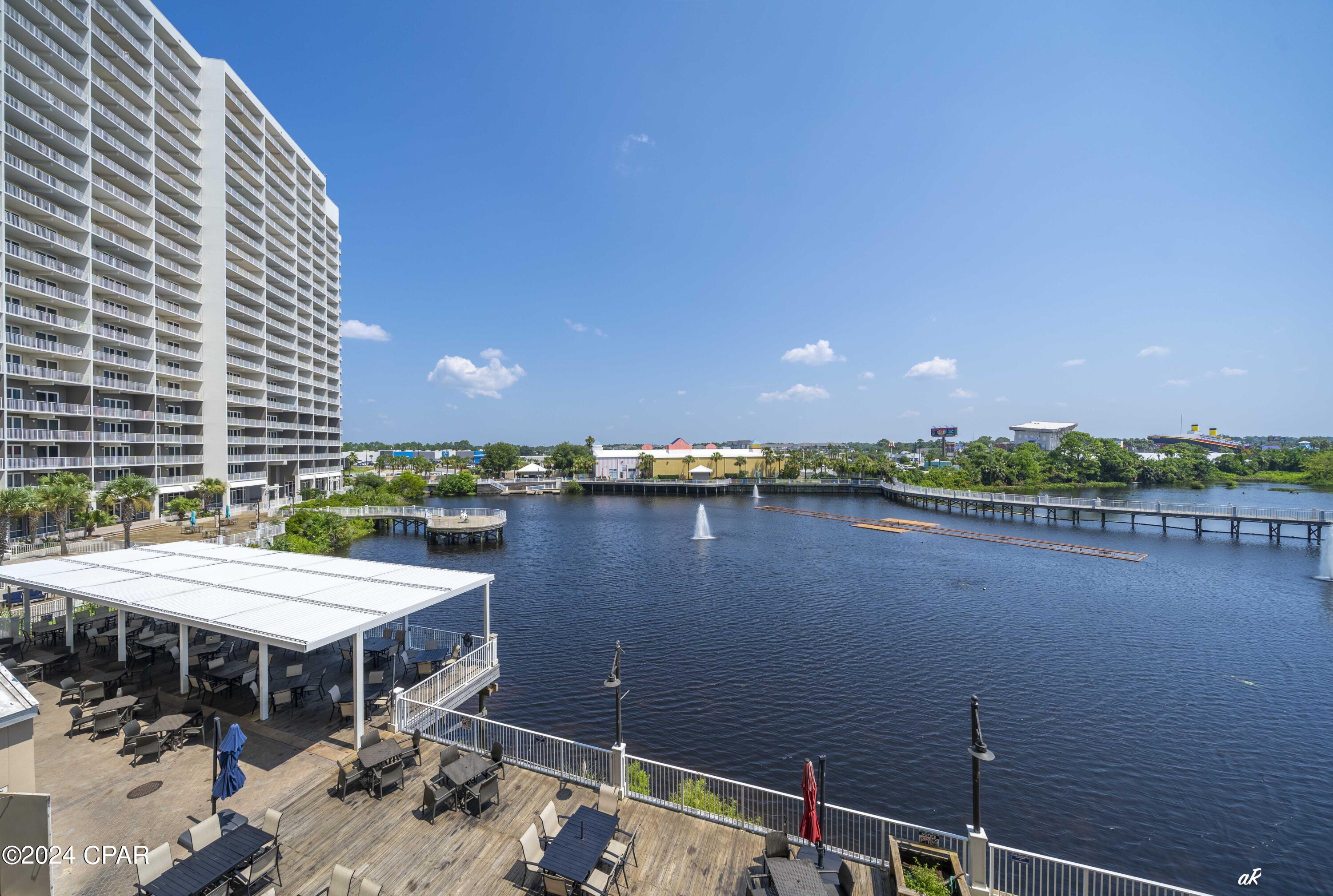 Laketown Wharf - Residential