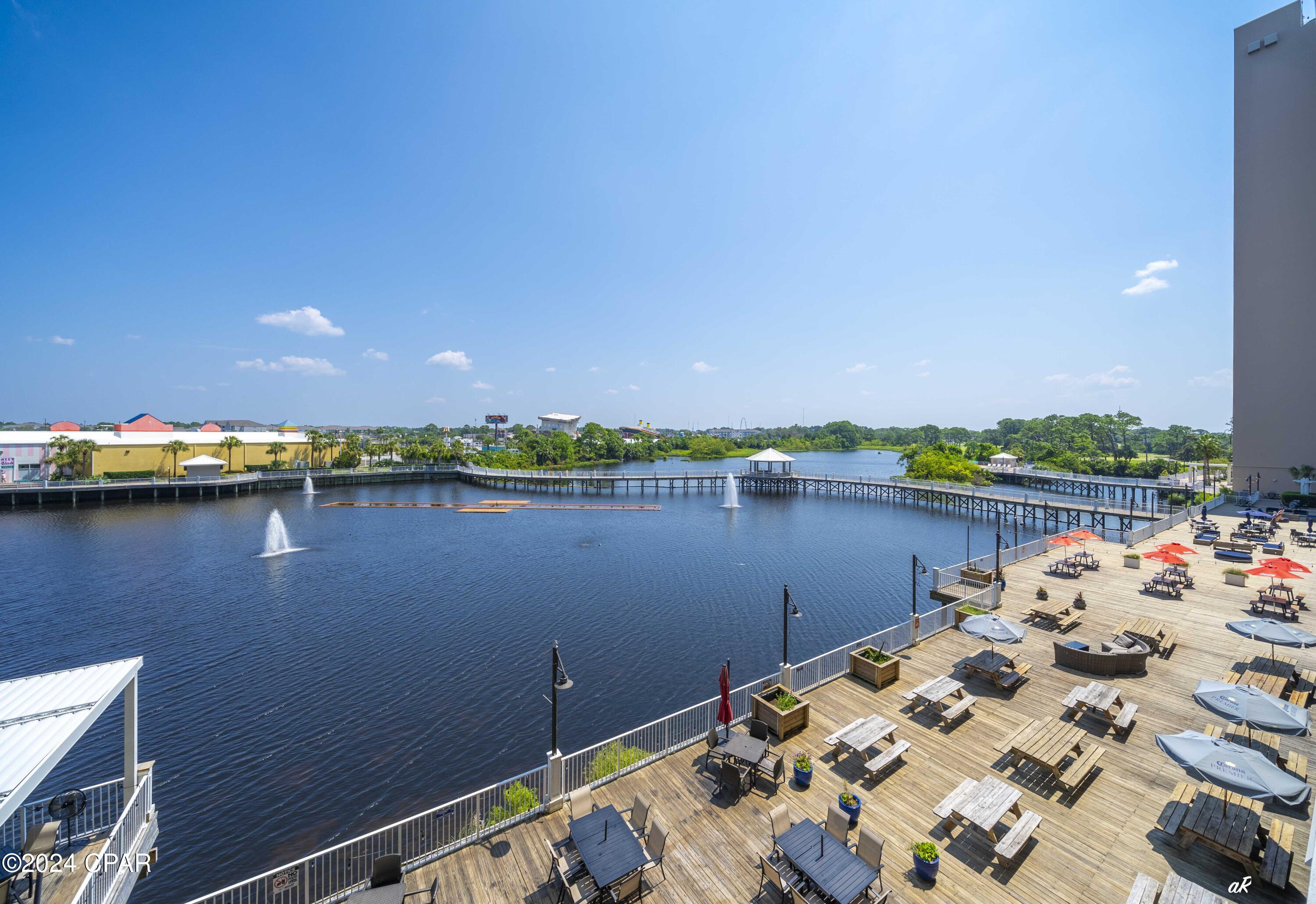 Laketown Wharf - Residential