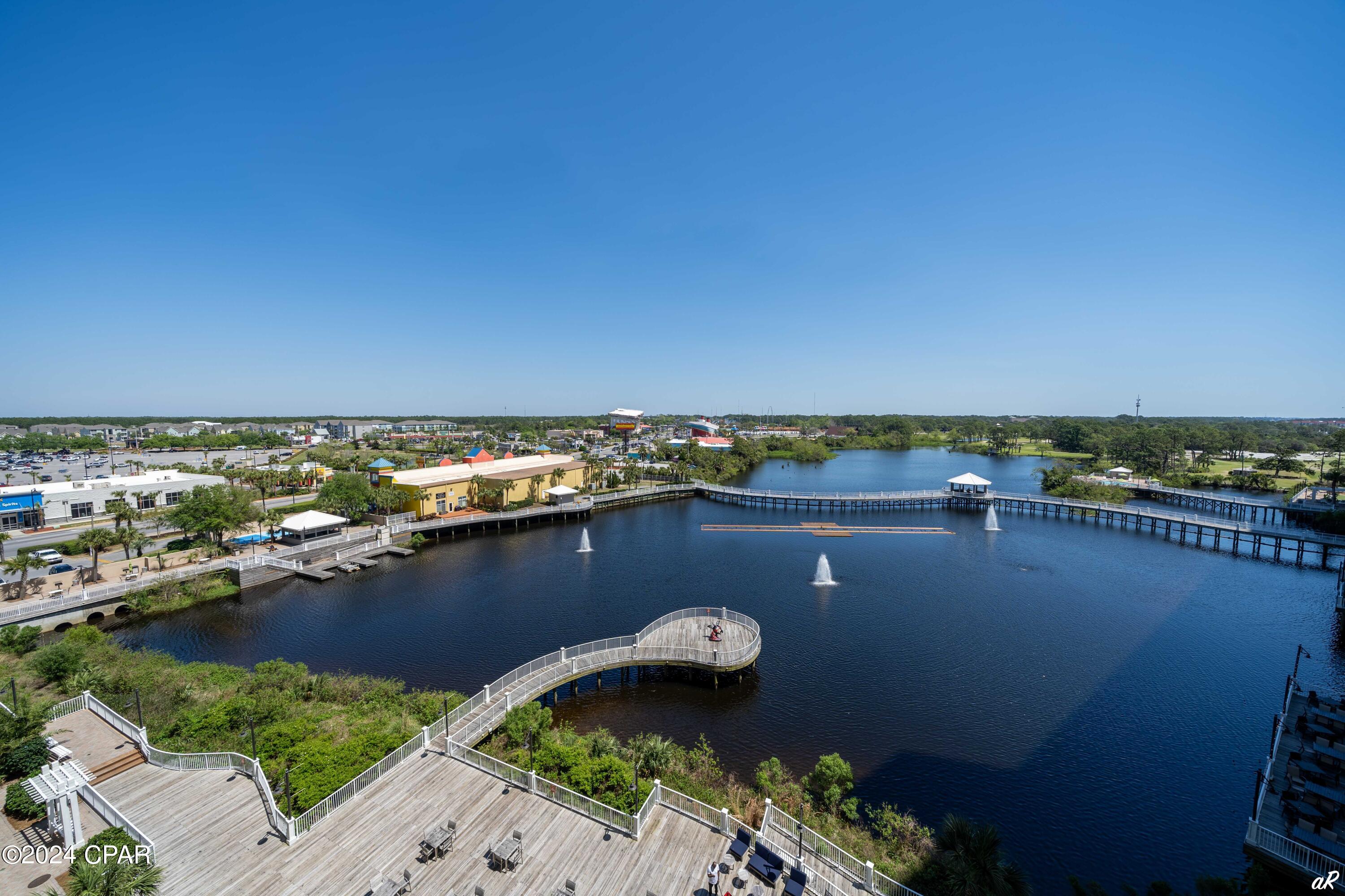 Laketown Wharf - Residential