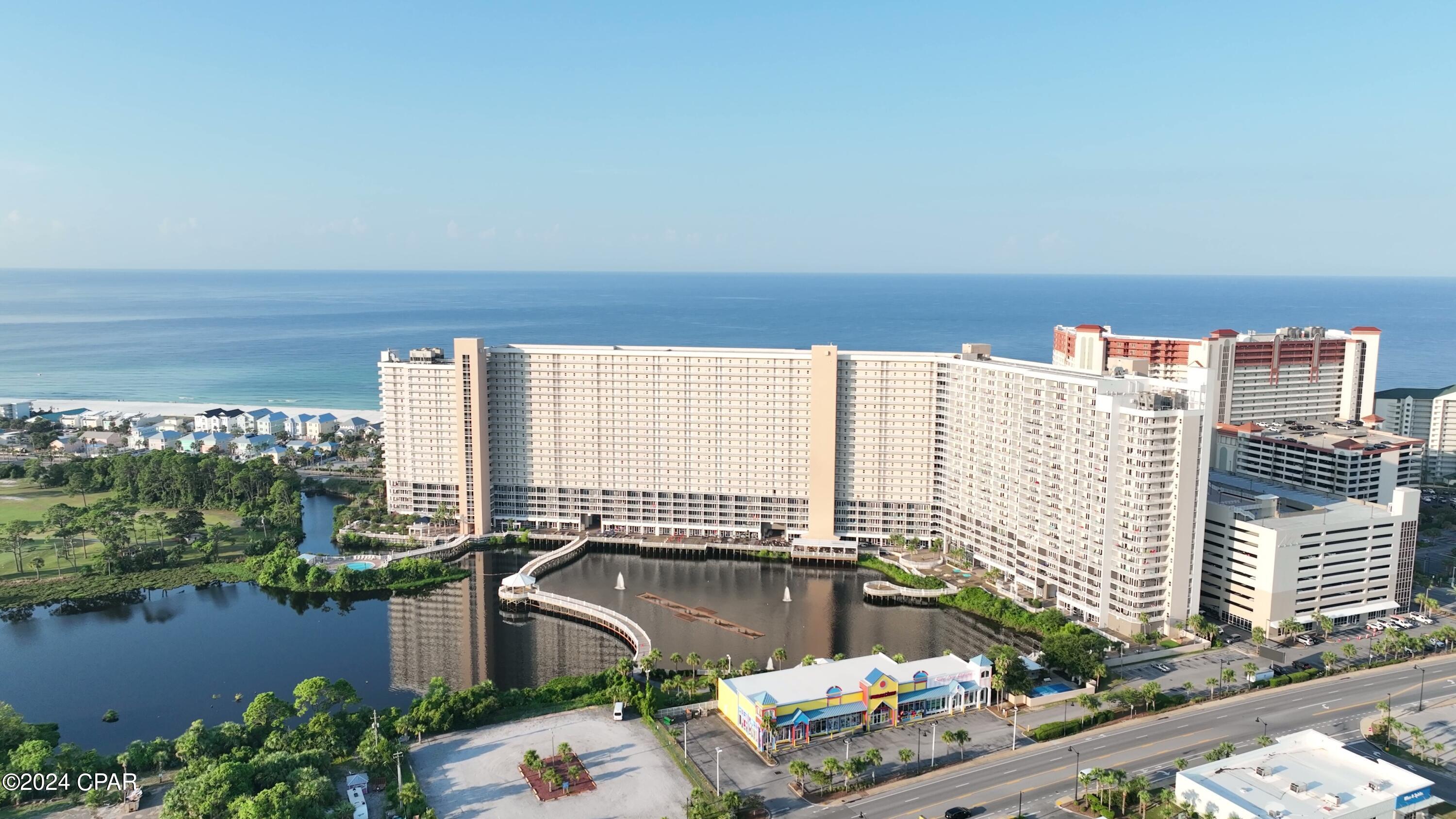 Laketown Wharf - Residential