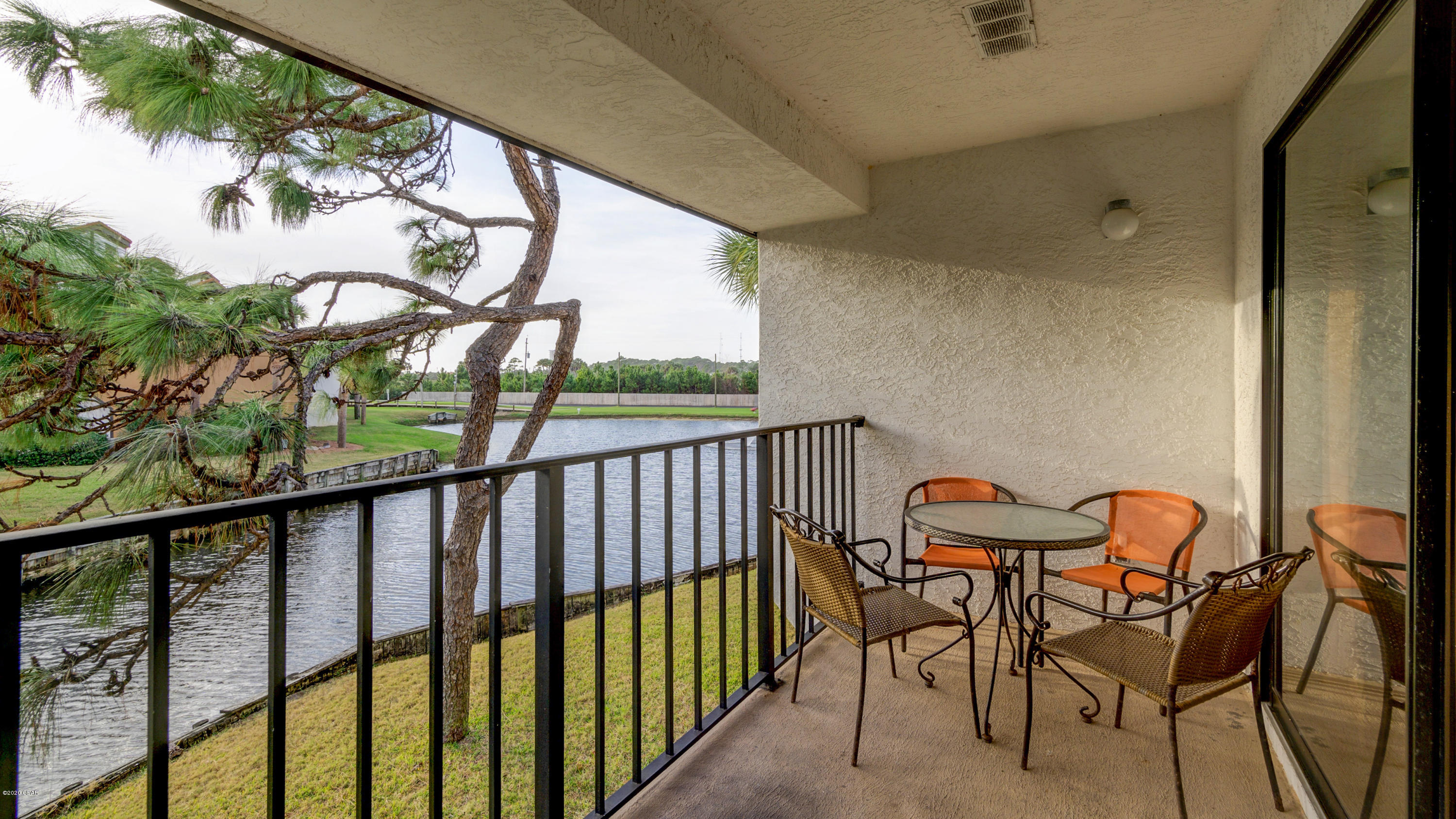 Edgewater Golf Villas V-C - Residential
