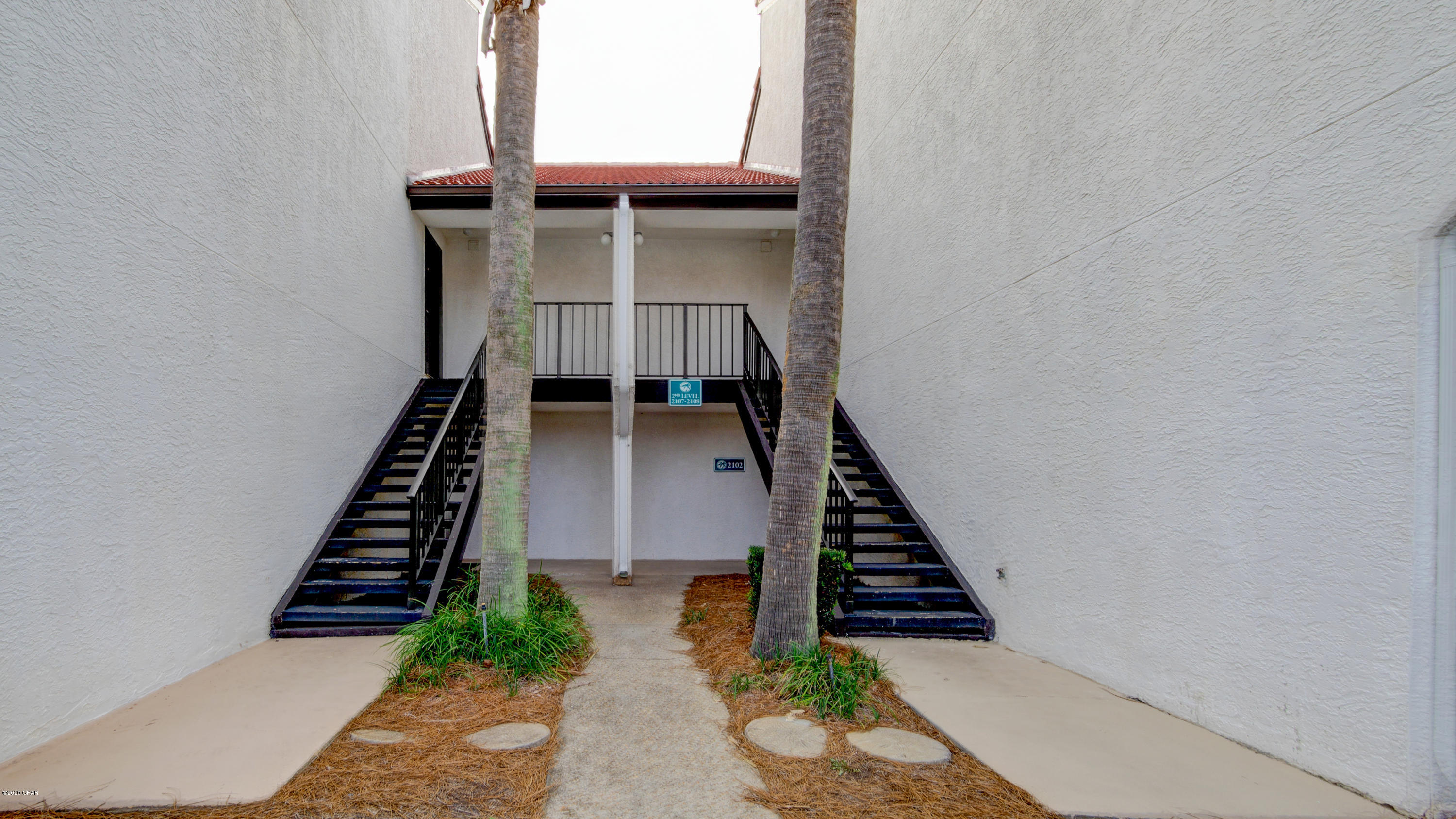 Edgewater Golf Villas V-C - Residential