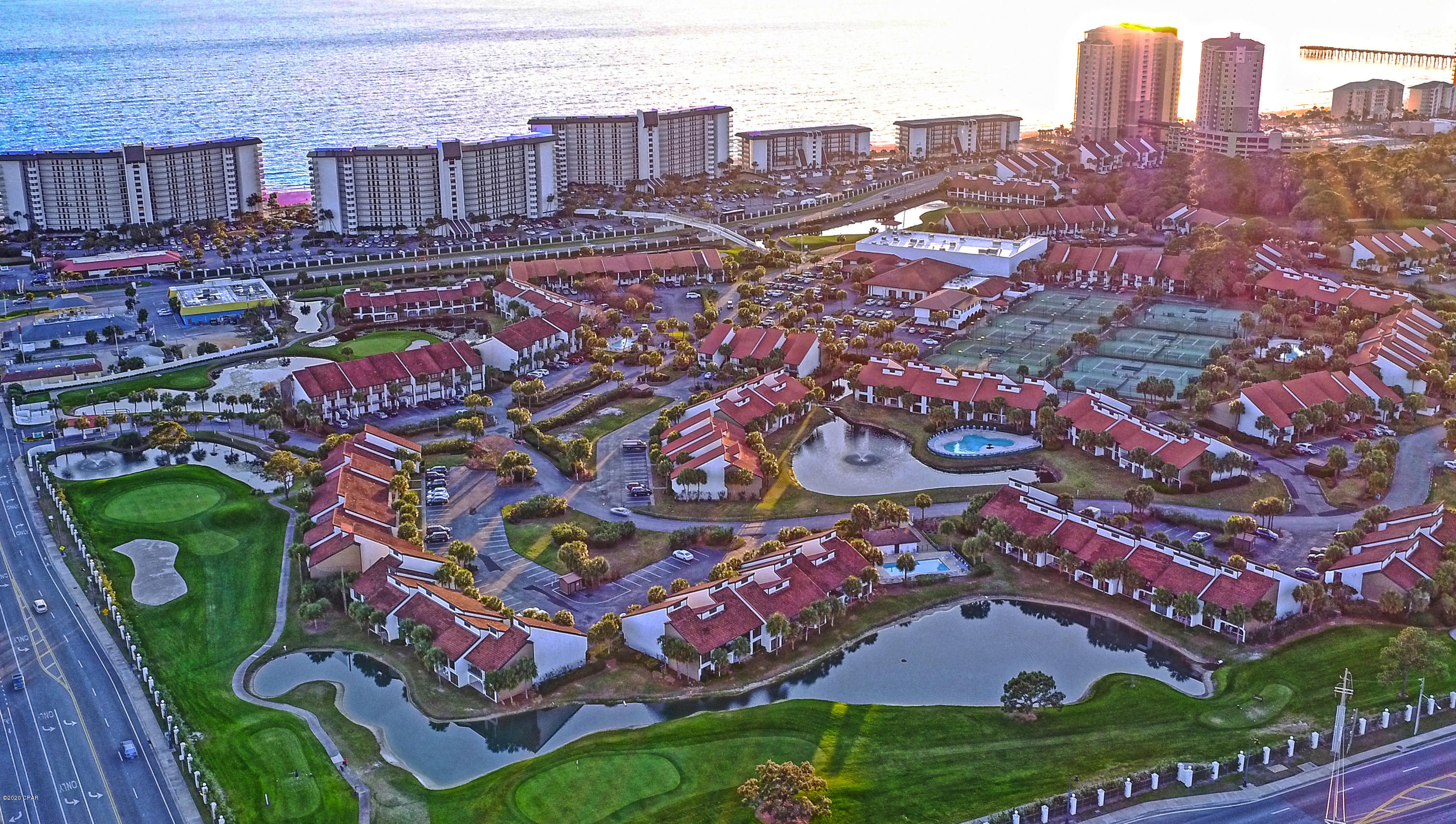 Edgewater Golf Villas V-C - Residential