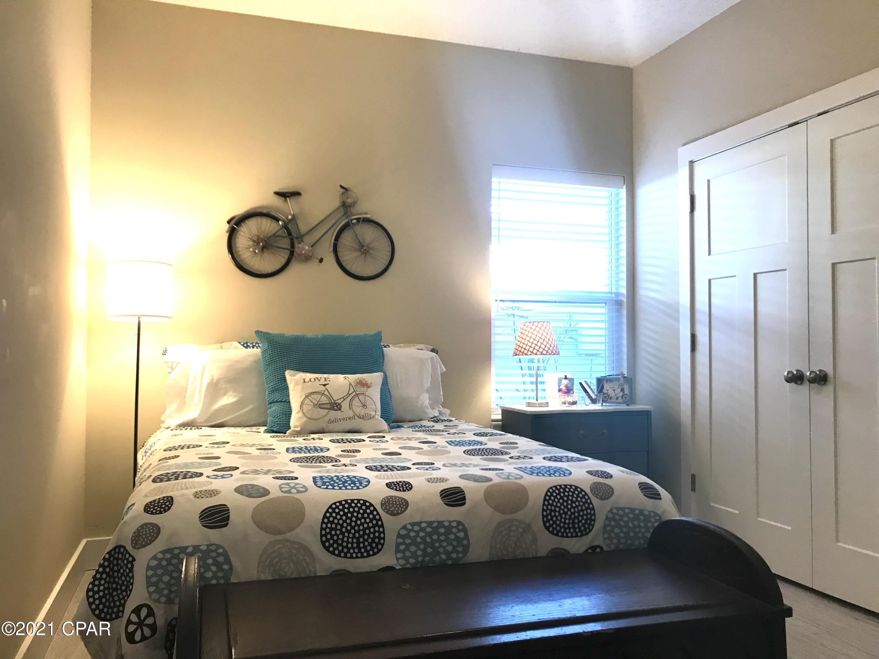 Riviera Beach 1st Add - Residential