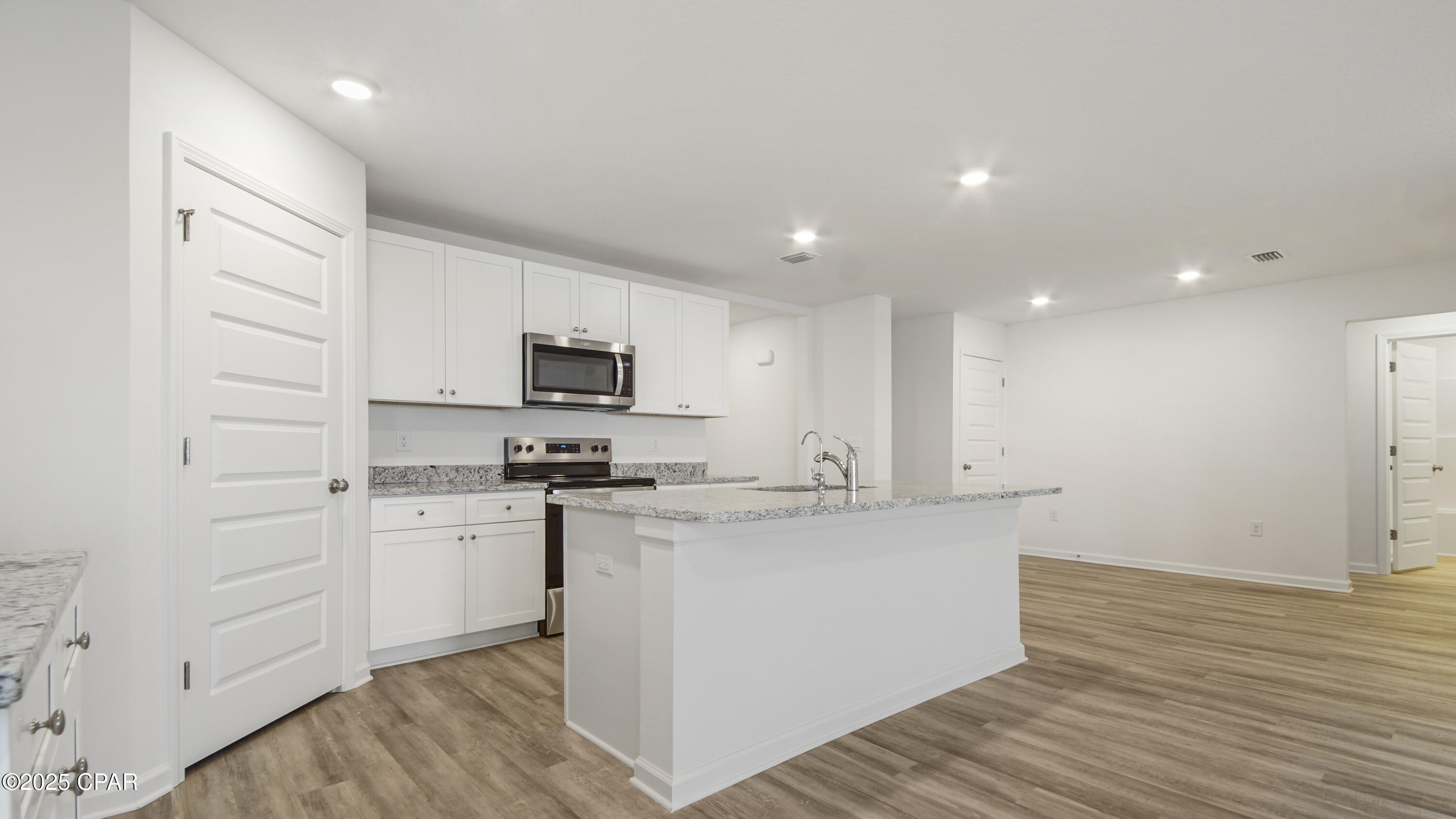 Sunny Hills - Residential