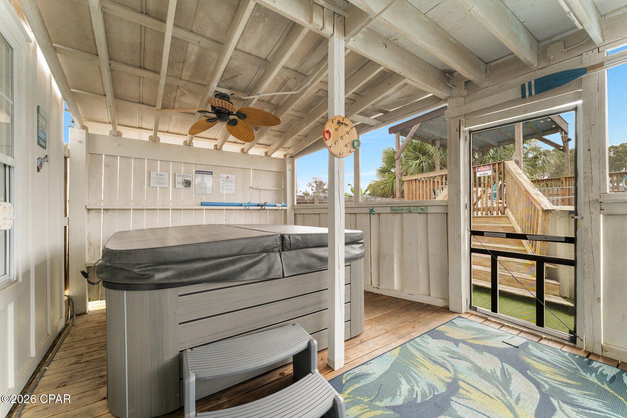 Biltmore Beach 1st Add - Residential