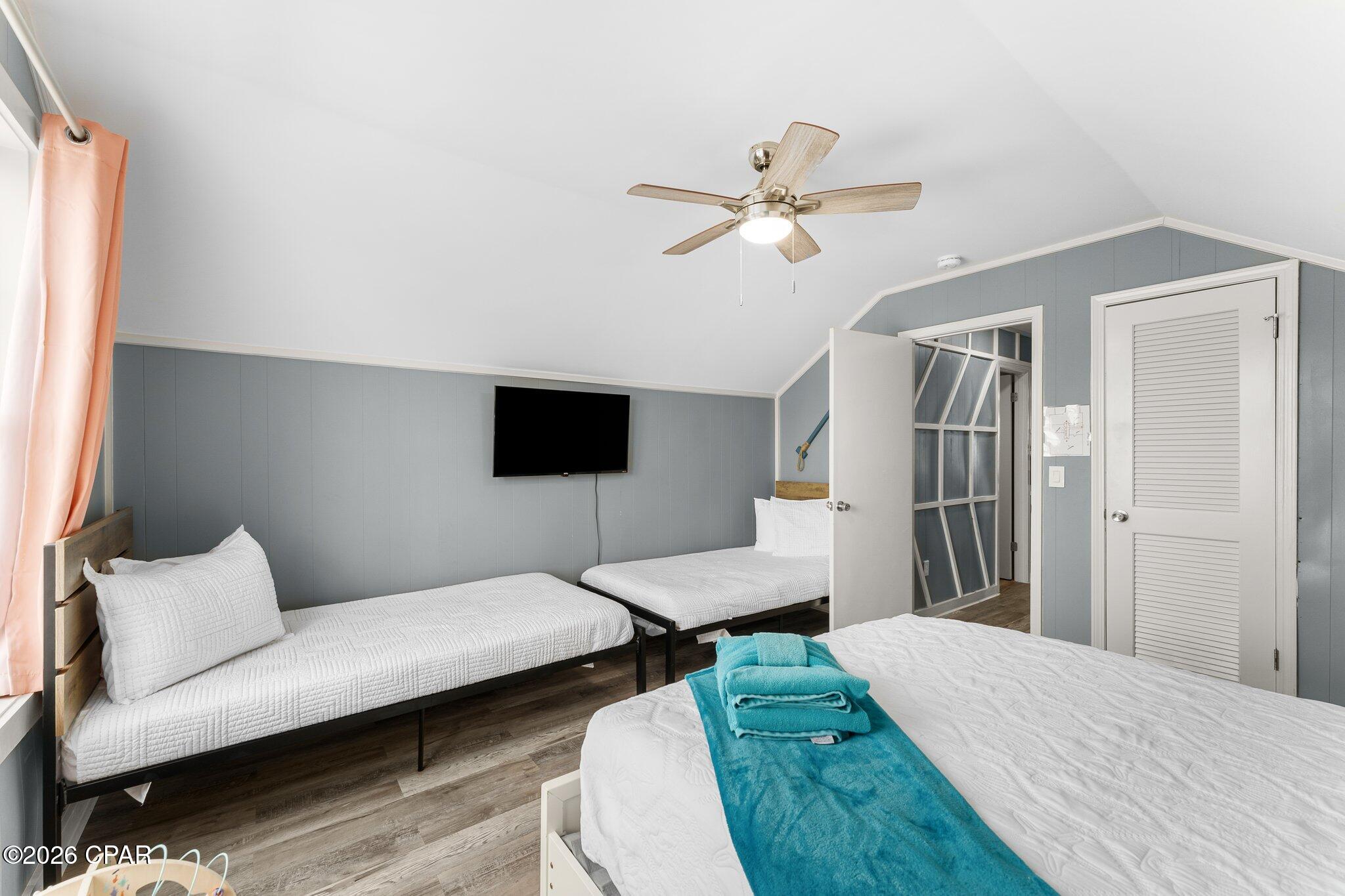 Biltmore Beach 1st Add - Residential