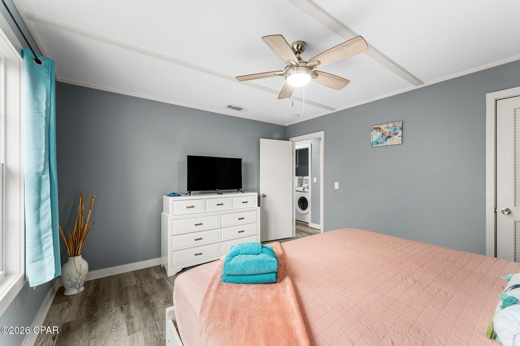 Biltmore Beach 1st Add - Residential