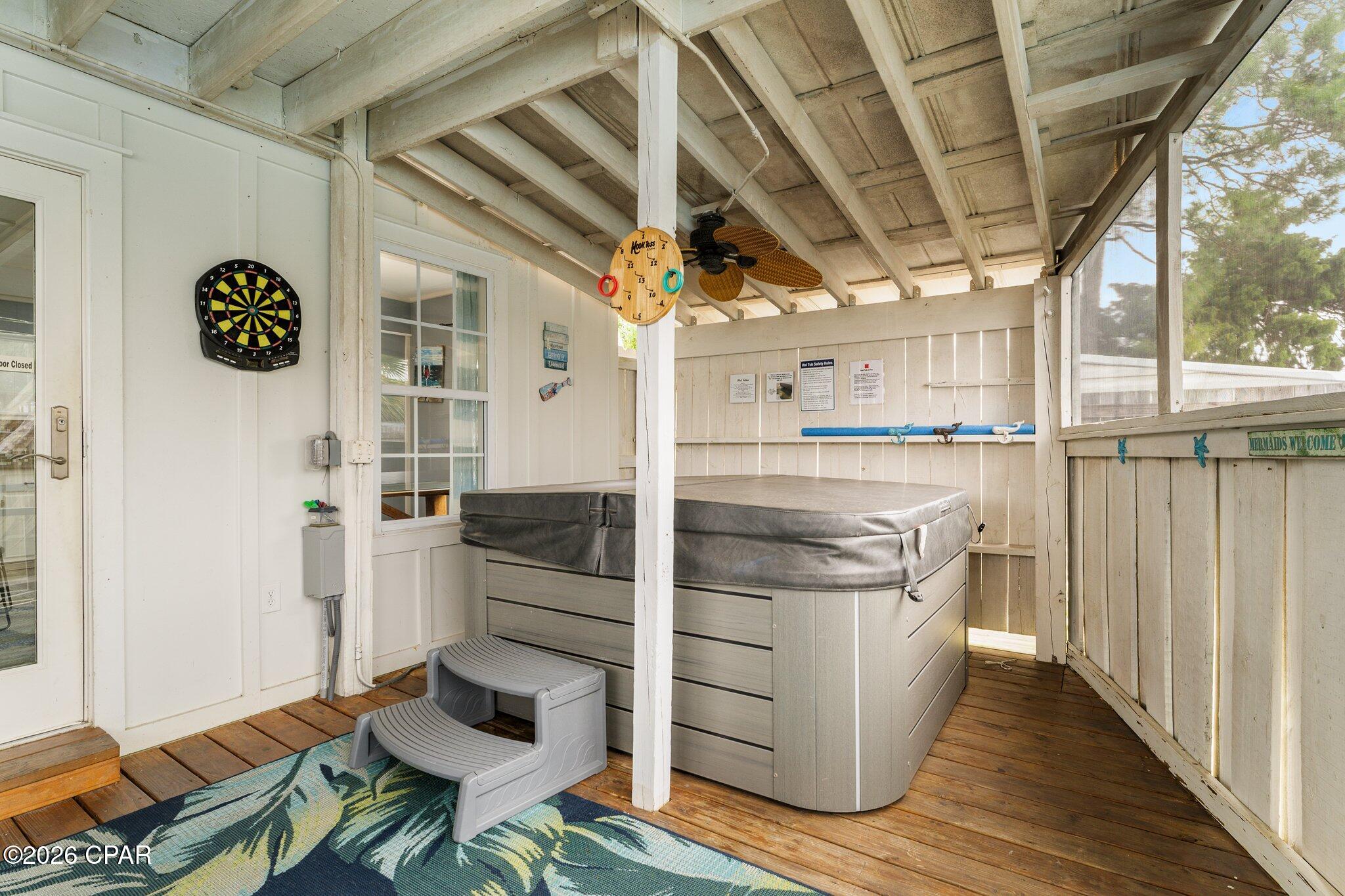 Biltmore Beach 1st Add - Residential