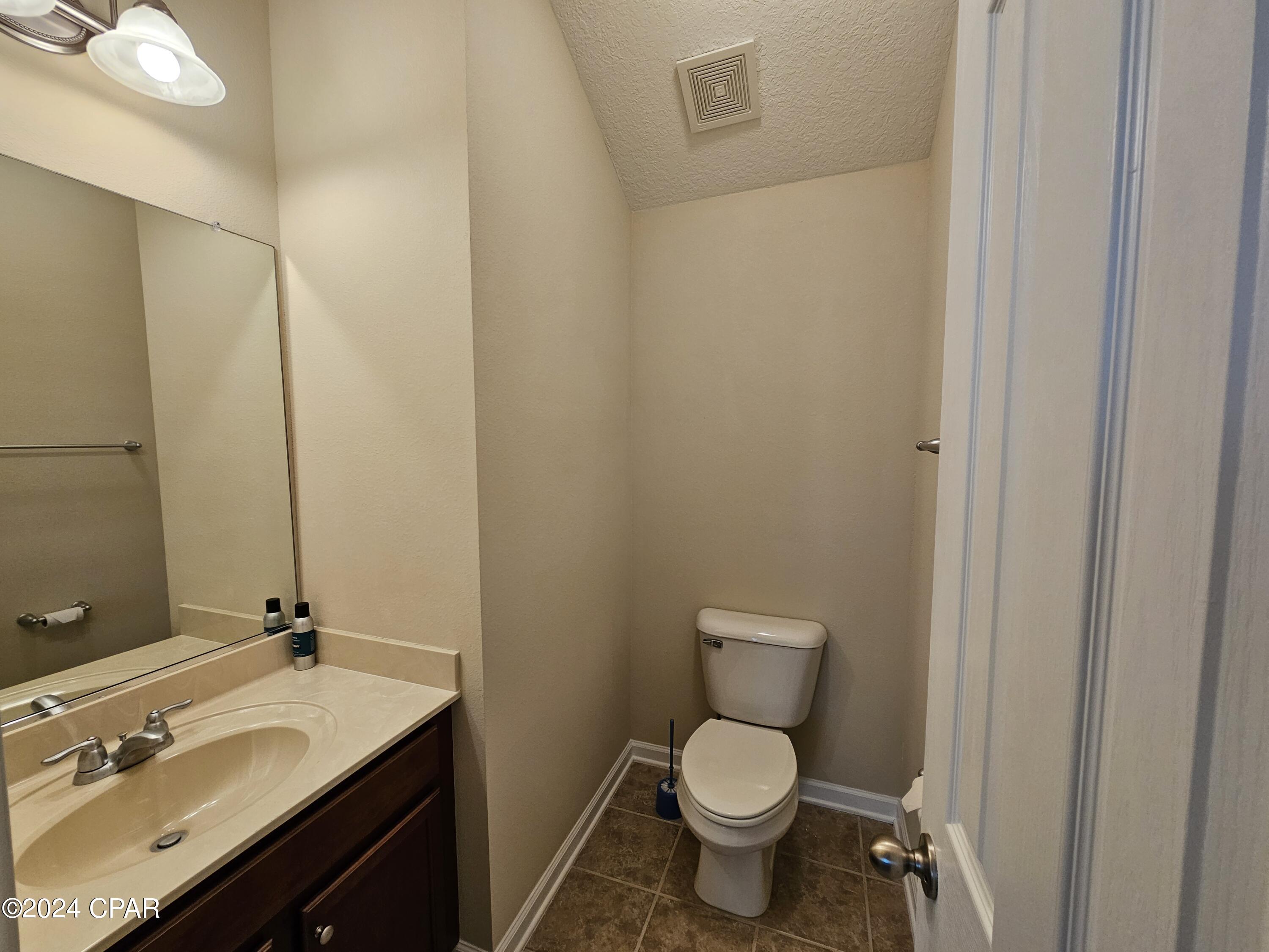 Hawks Landing - Residential