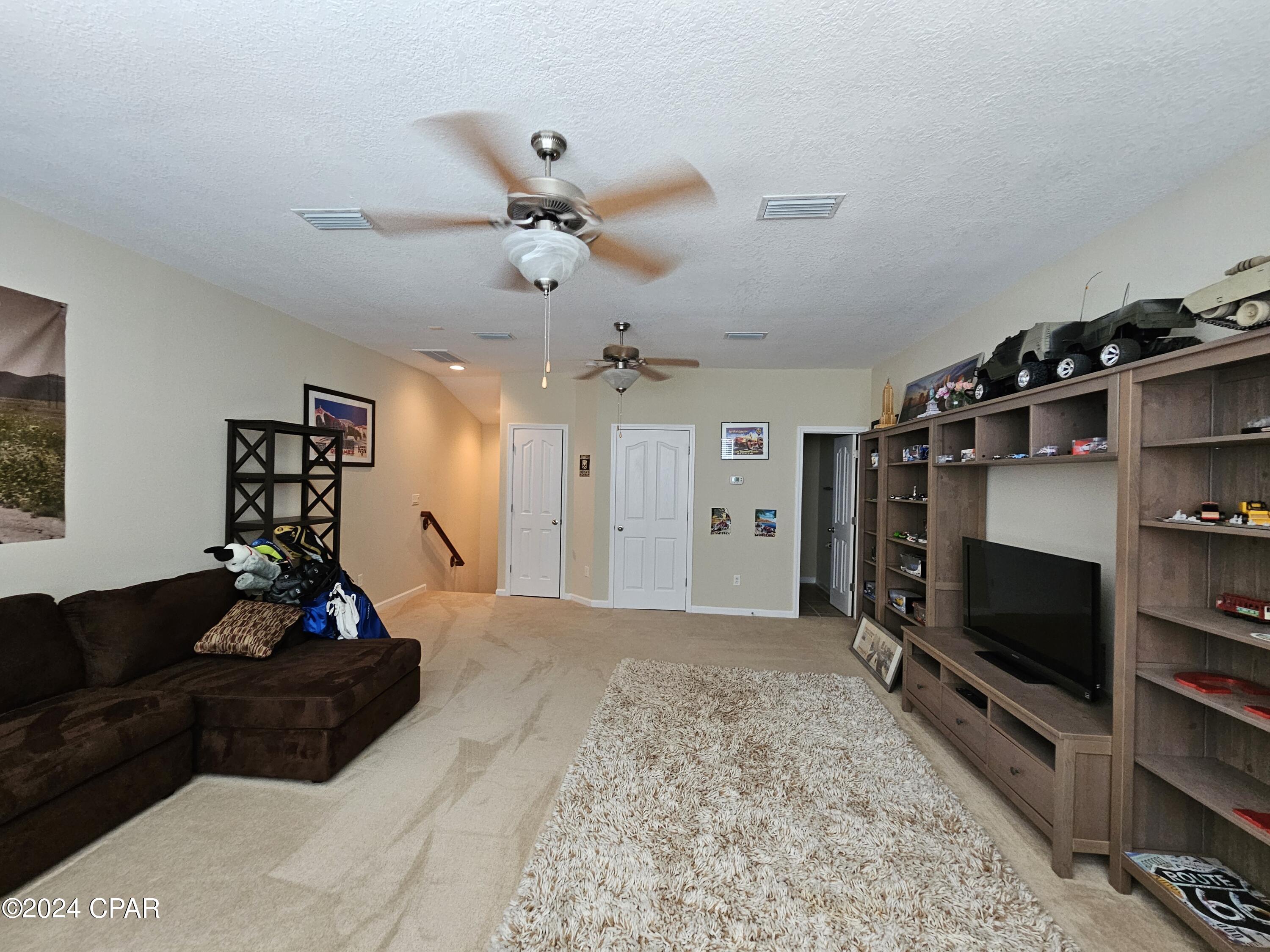 Hawks Landing - Residential