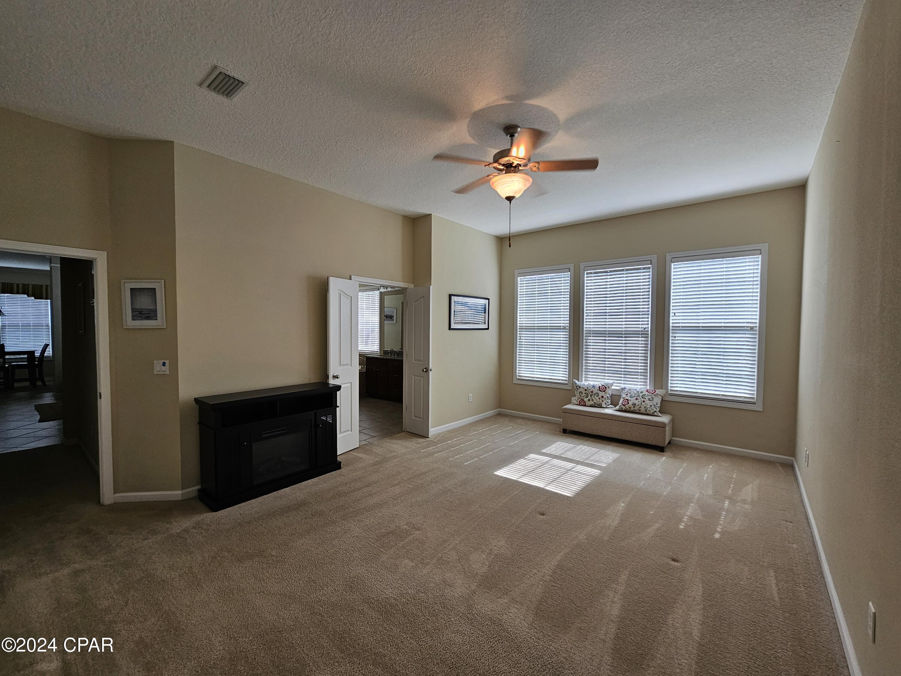 Hawks Landing - Residential