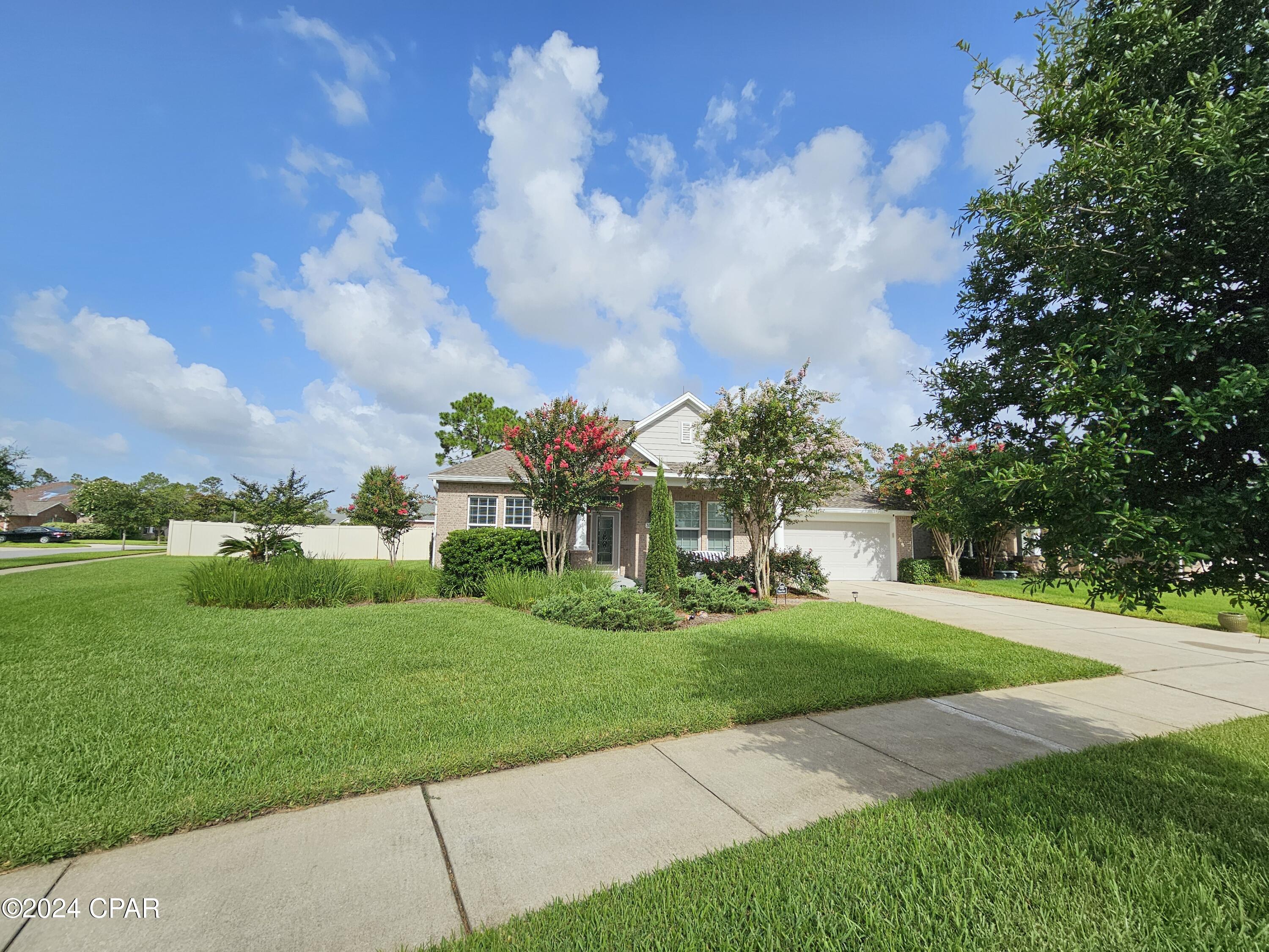 Hawks Landing - Residential