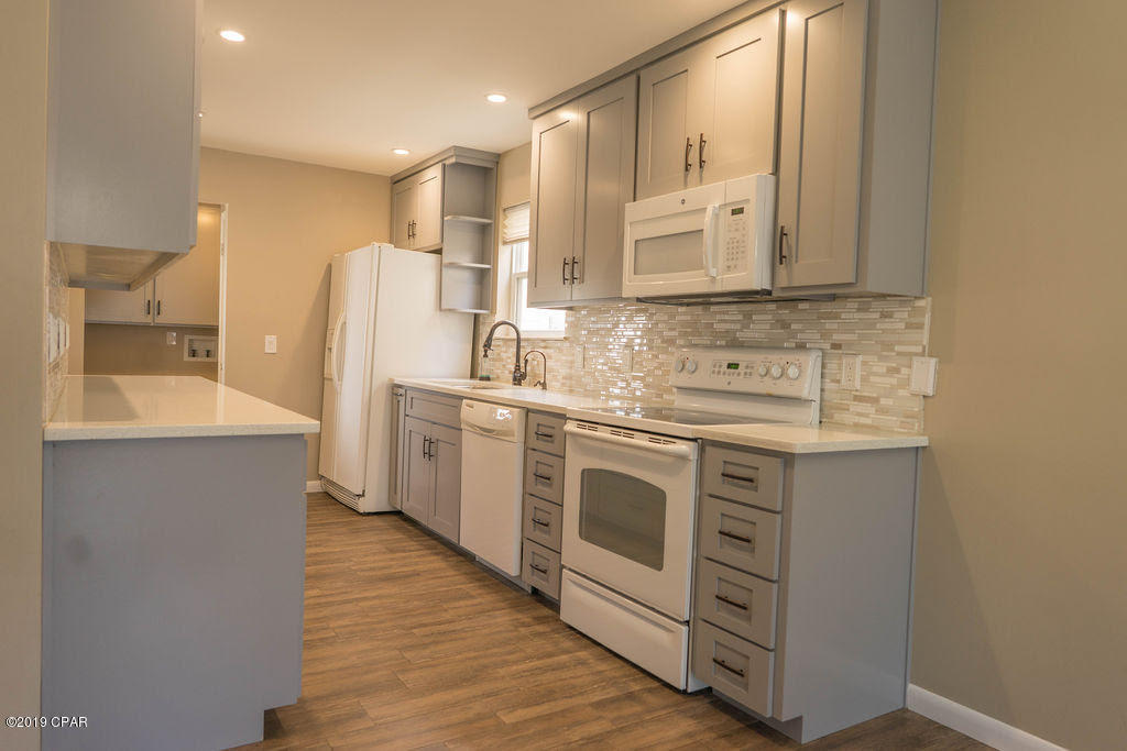 [No Recorded Subdiv] - Residential