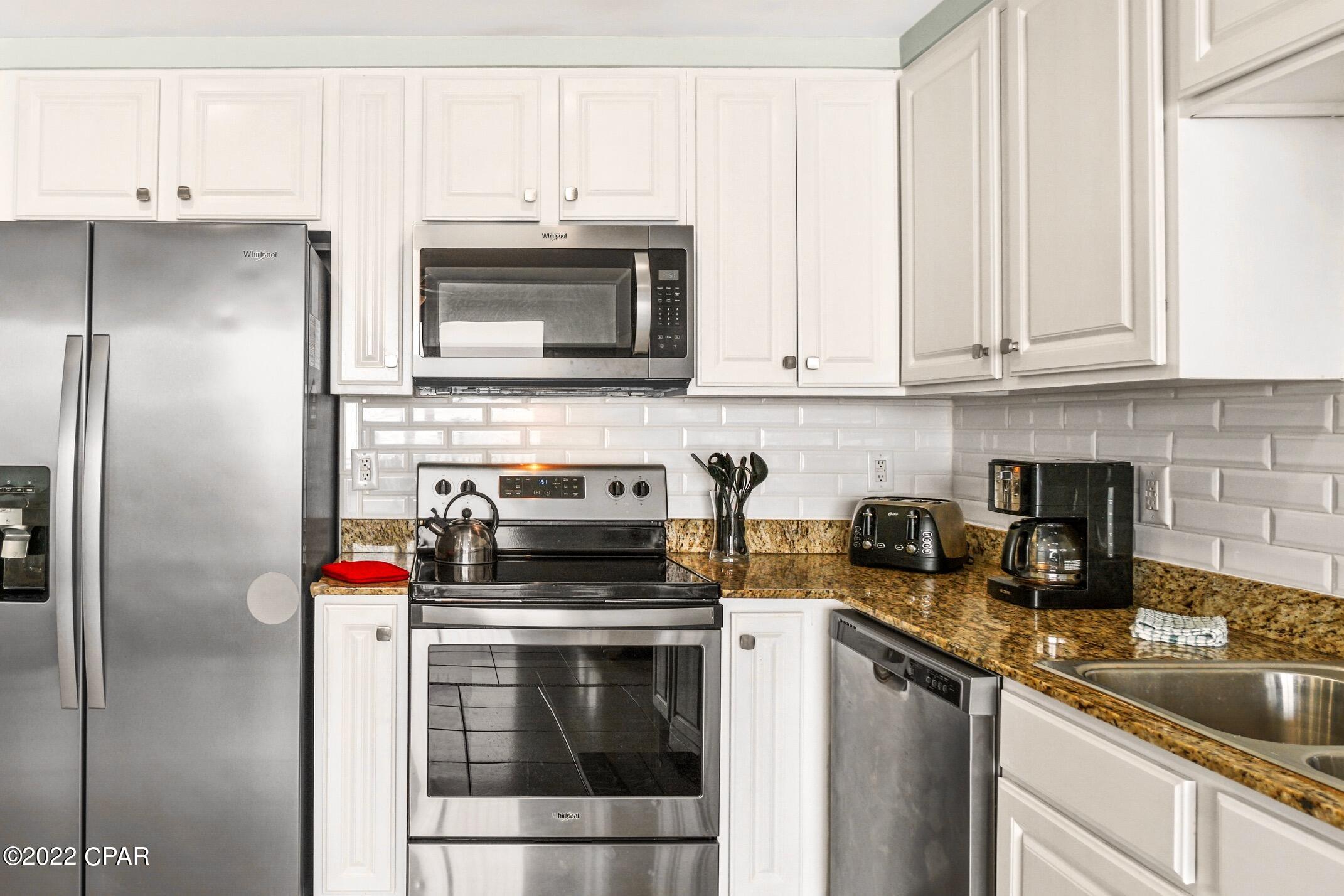 Splash Condo - Residential