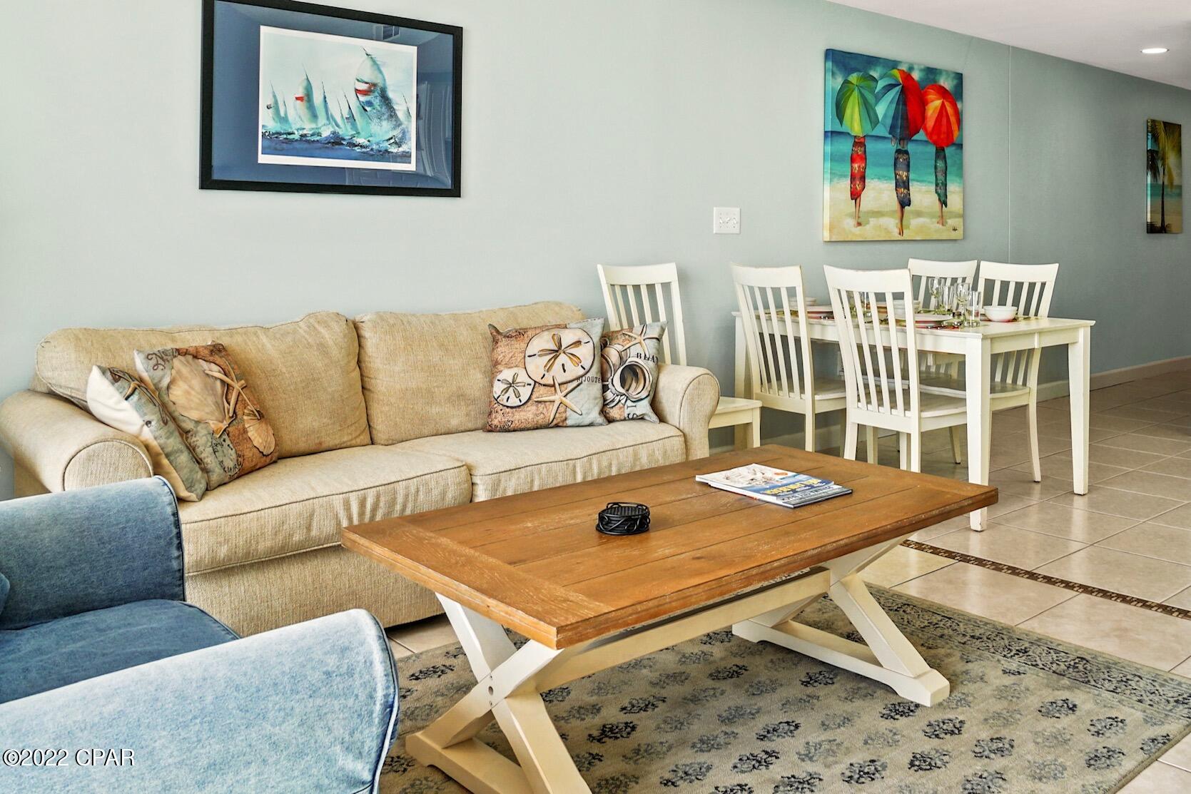 Splash Condo - Residential