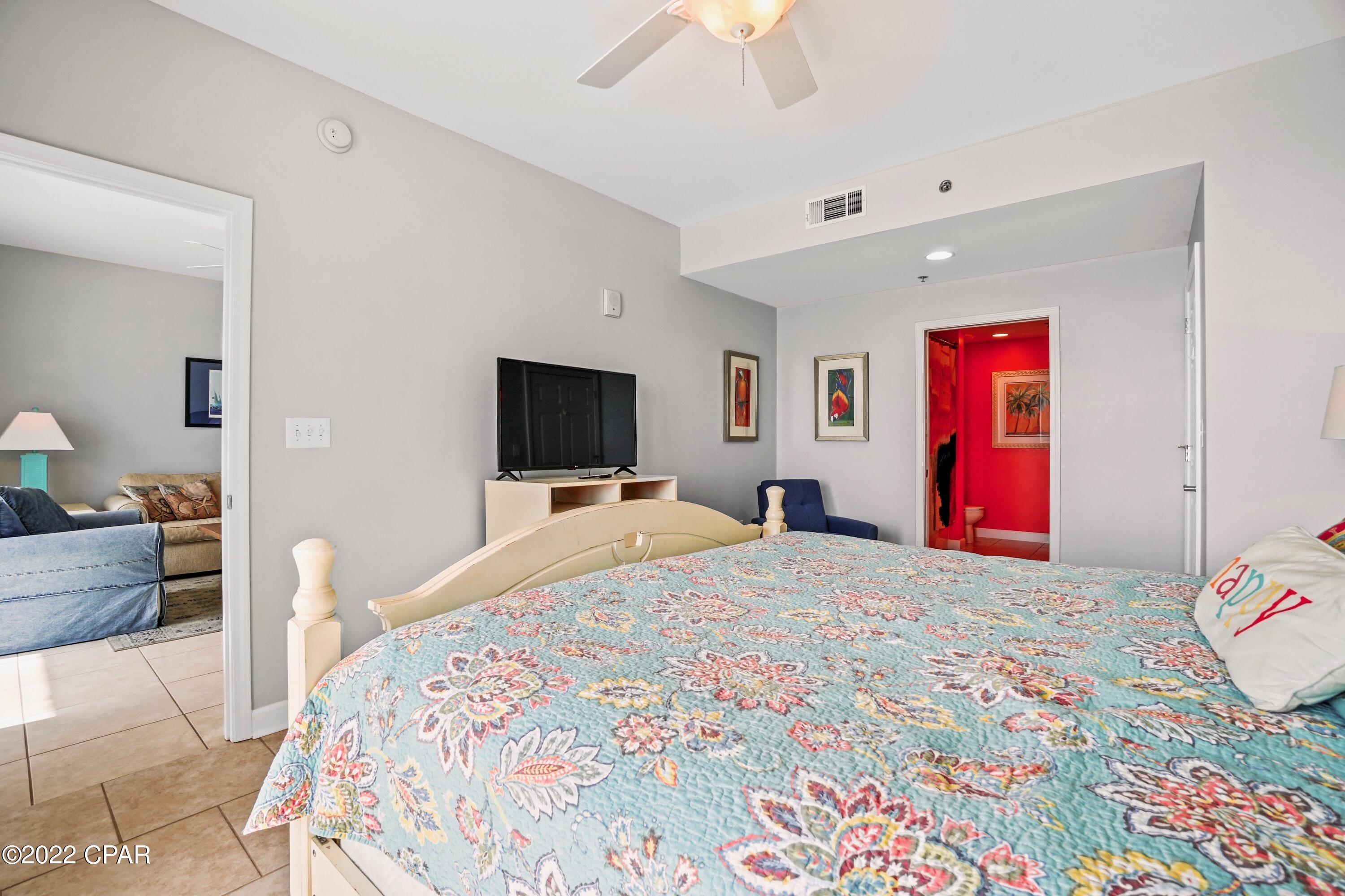 Splash Condo - Residential