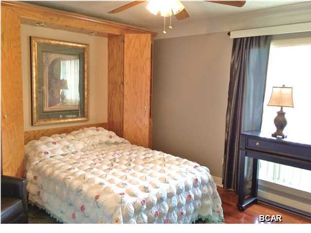 Country Club Harbour Estates - Residential