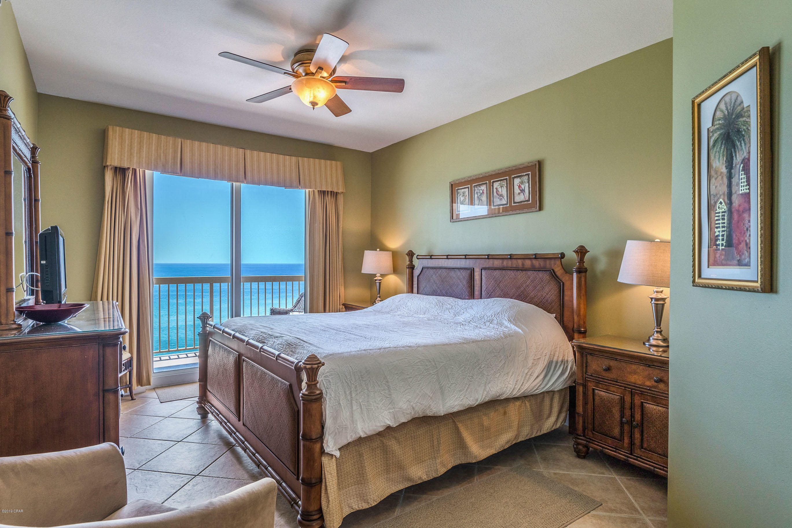 Calypso Towers I - Residential