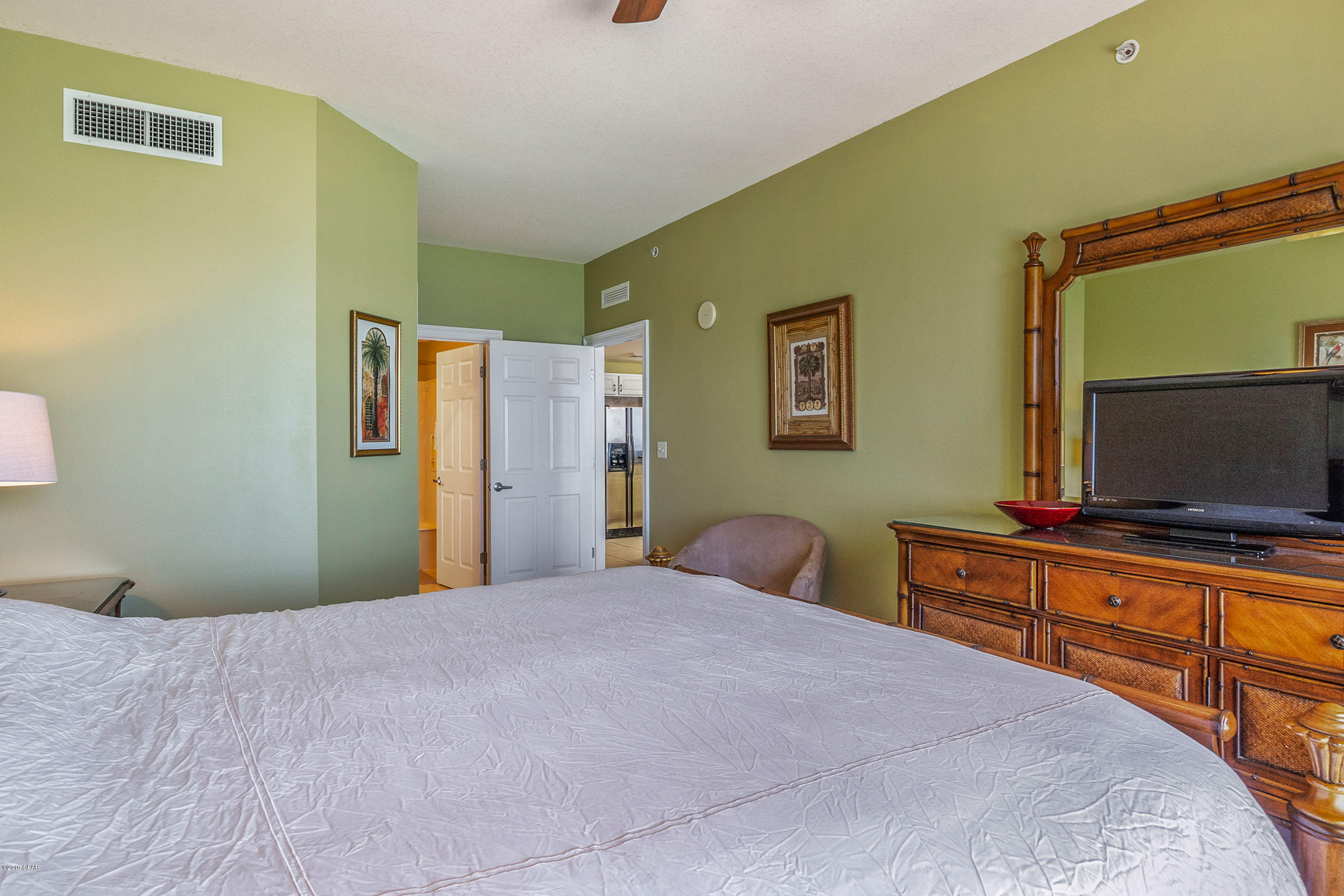 Calypso Towers I - Residential