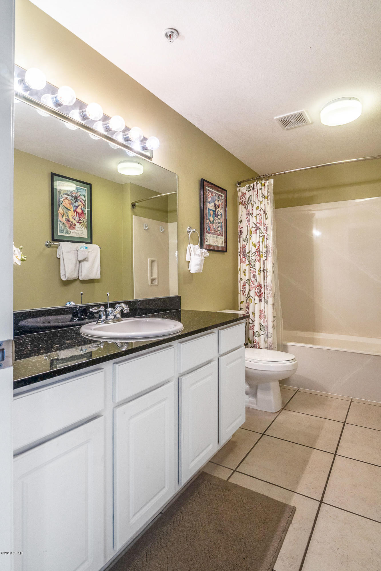 Calypso Towers I - Residential