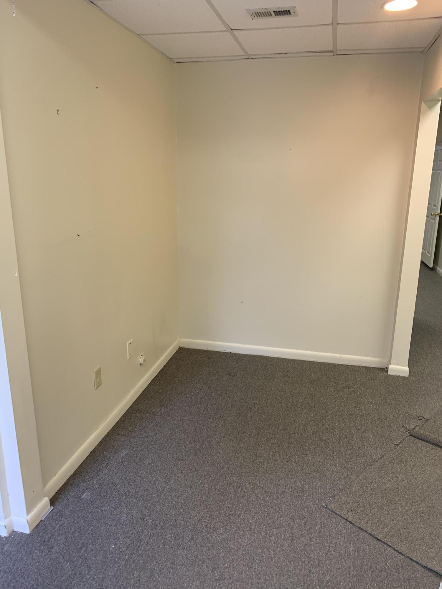 Promenade Shopping Mall - Commercial Lease