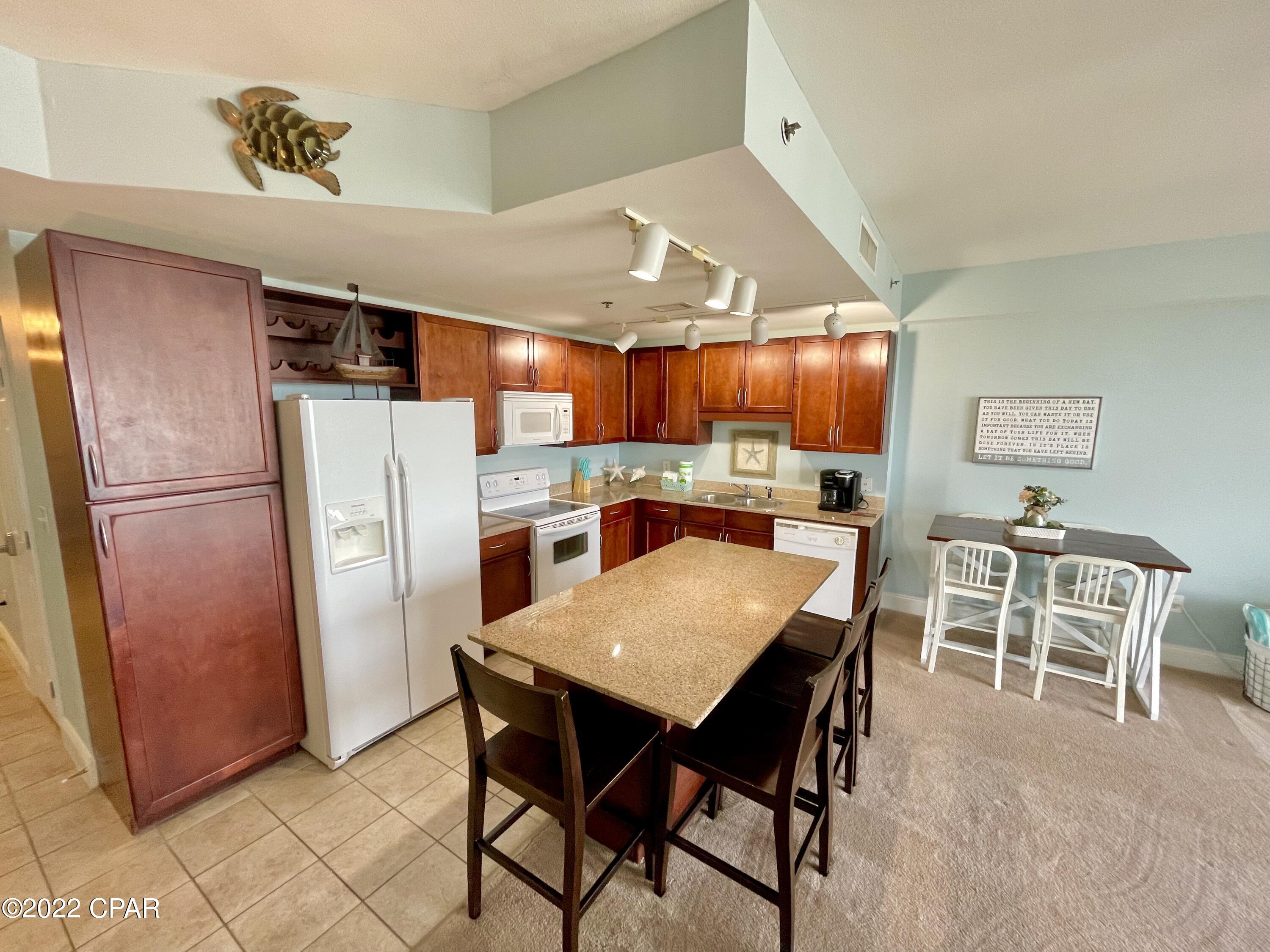 Laketown Wharf - Residential